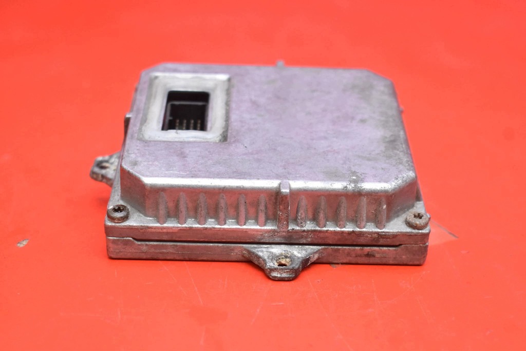 control unit XENON KSENON left 1307329086 MAZDA 6 1 and GG 02-05