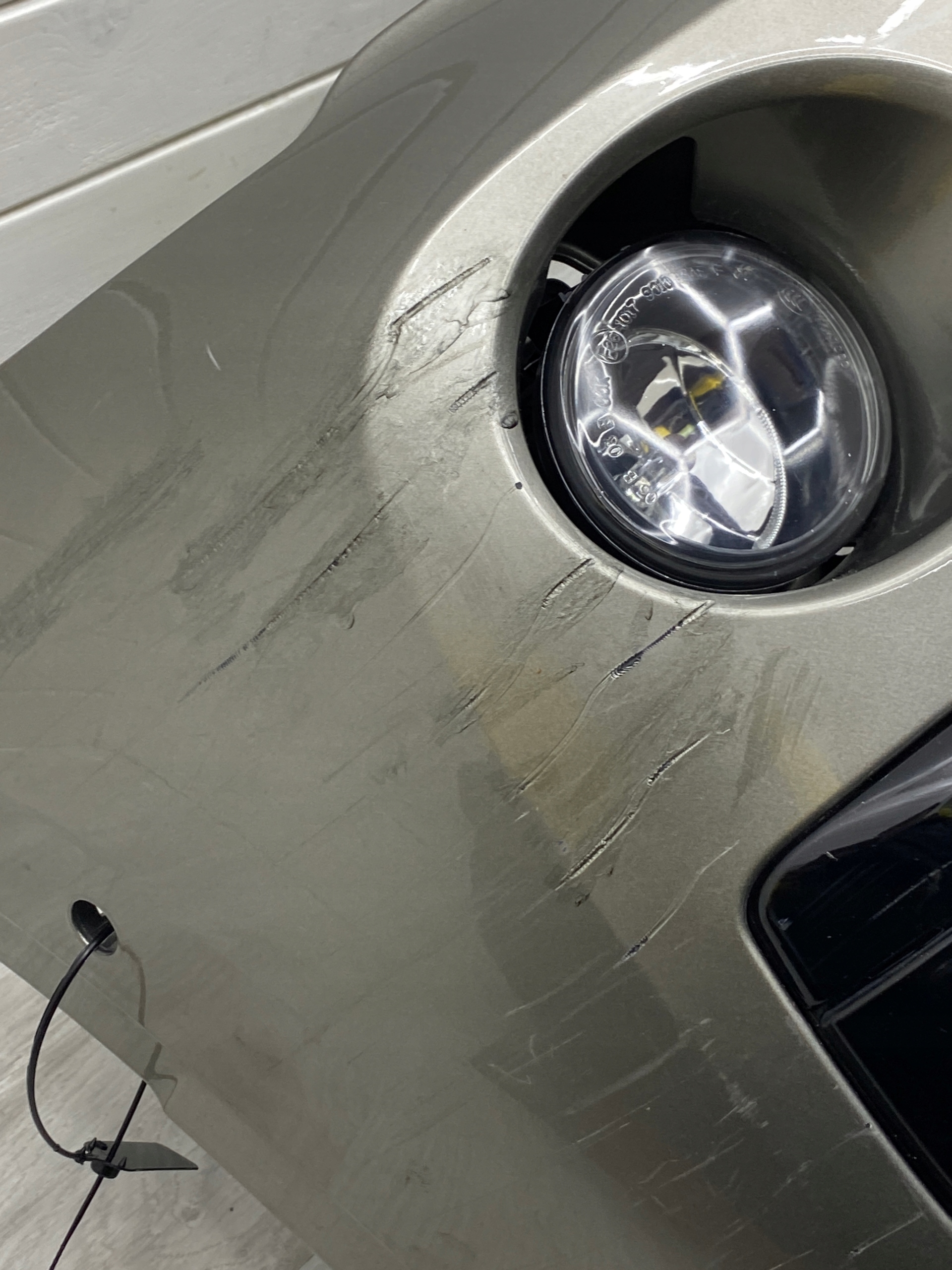 BMW F48 X1 nárazník předek přední..