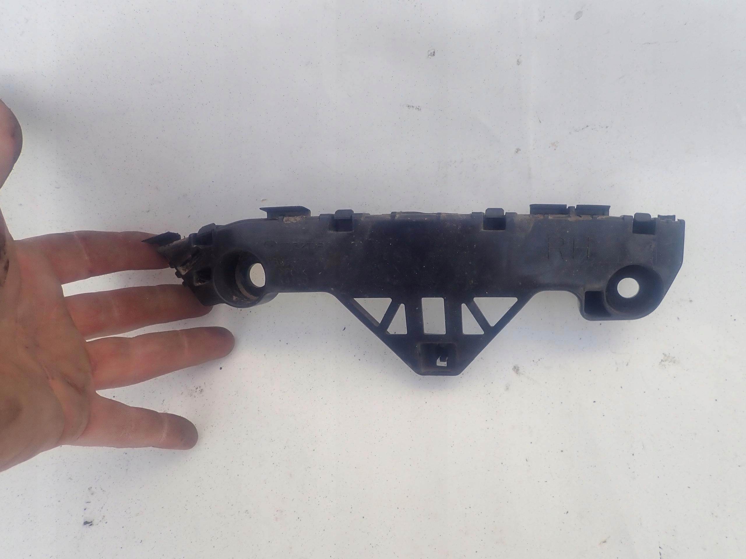 MAZDA 3 II BL 08-ZLIZG of a bumper right front