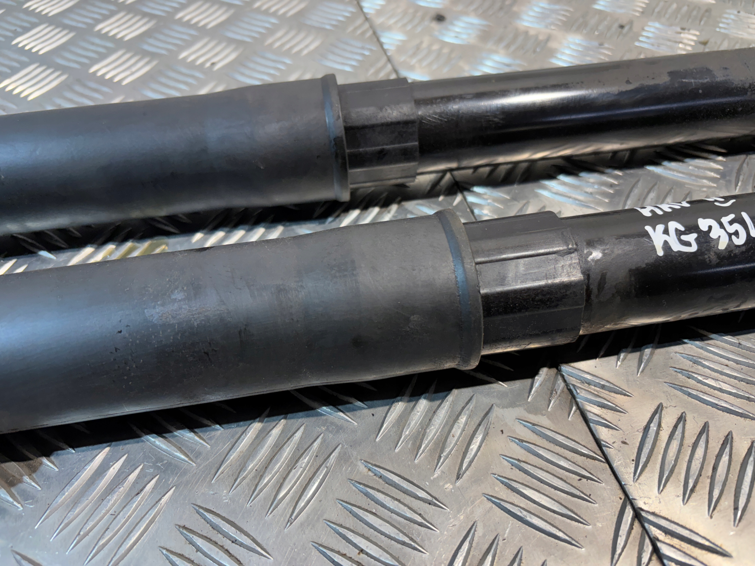 shock absorbers rear. Honda HR-V II 2