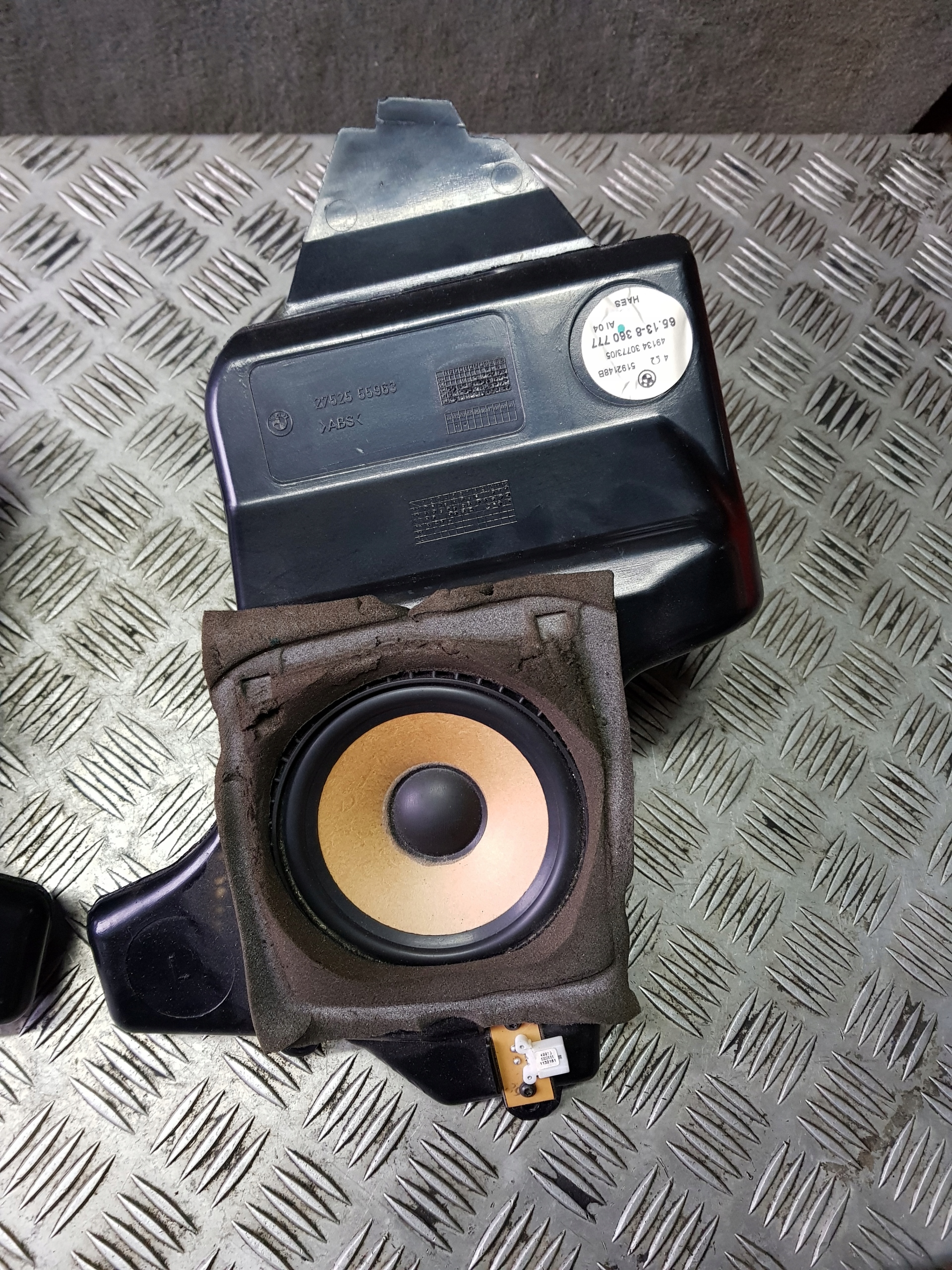 BMW E46 speaker right left rear part door