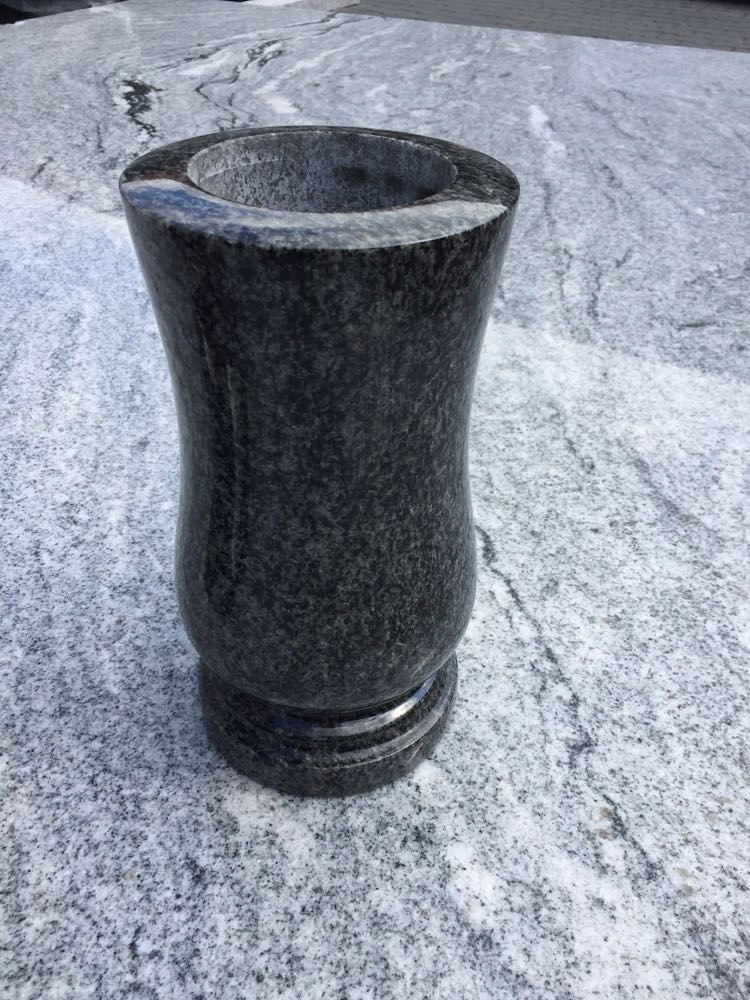 Wazon granitowy kolor Impala Szerokość produktu 14 cm