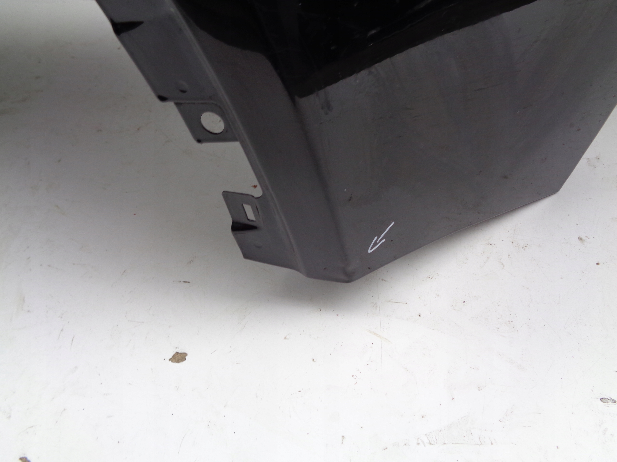 fender right front LAND ROVER DEFENDER II 19- NR 49466