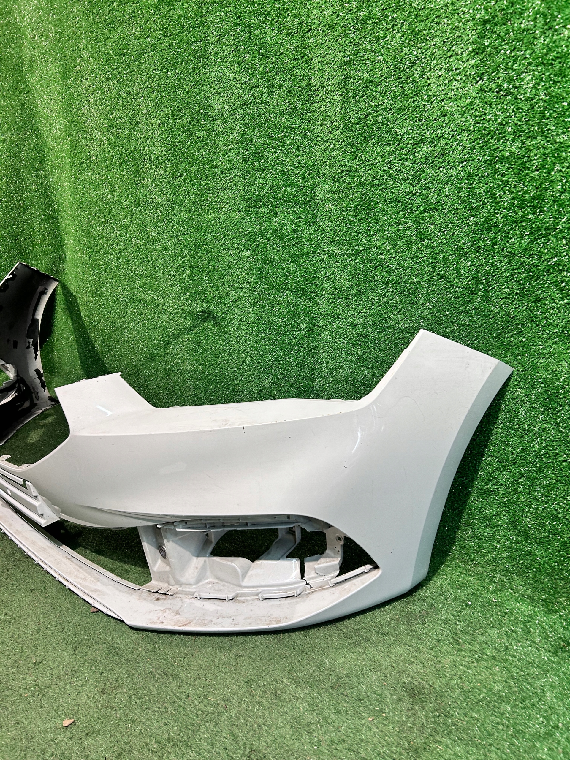 front bumper SEAT LEON IV without PDC