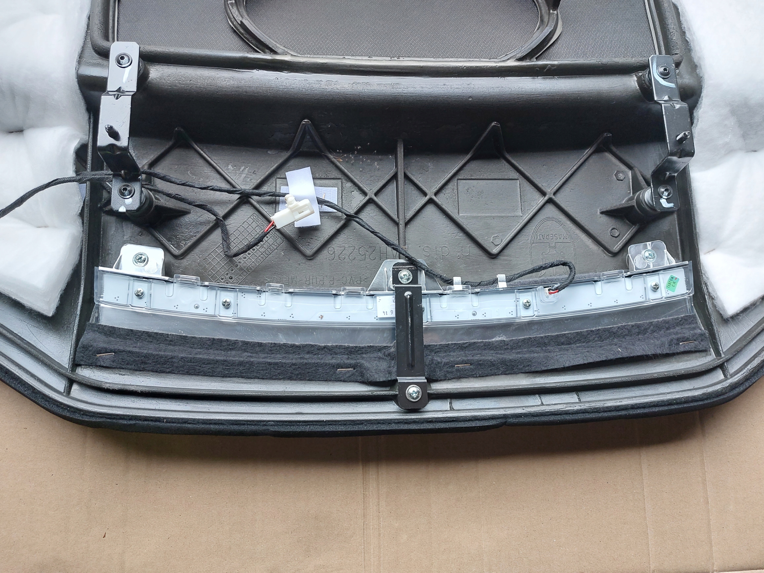 plato rear MASERATI GHIBLI III 14r complete