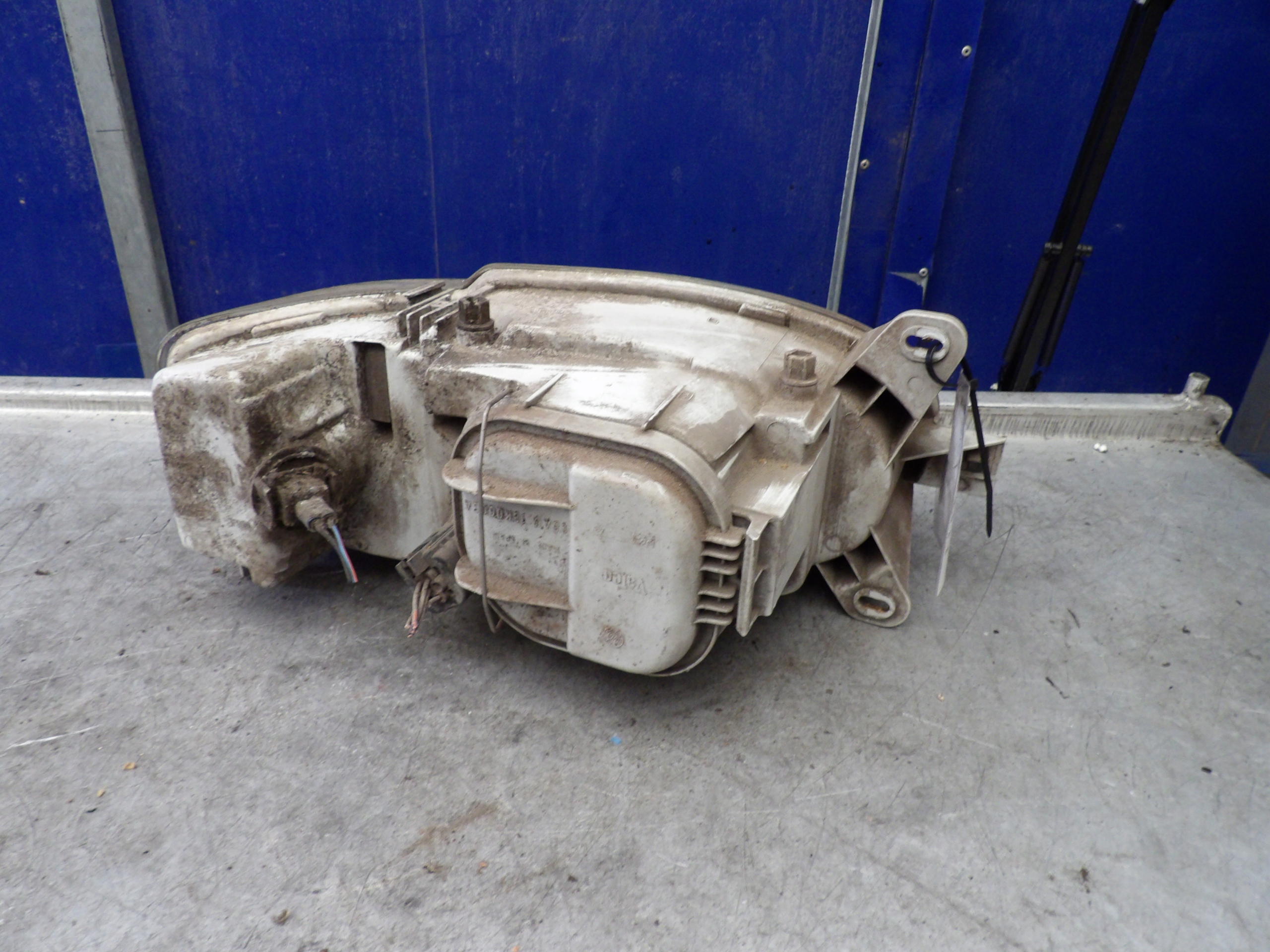 Ford Escort VI light front left