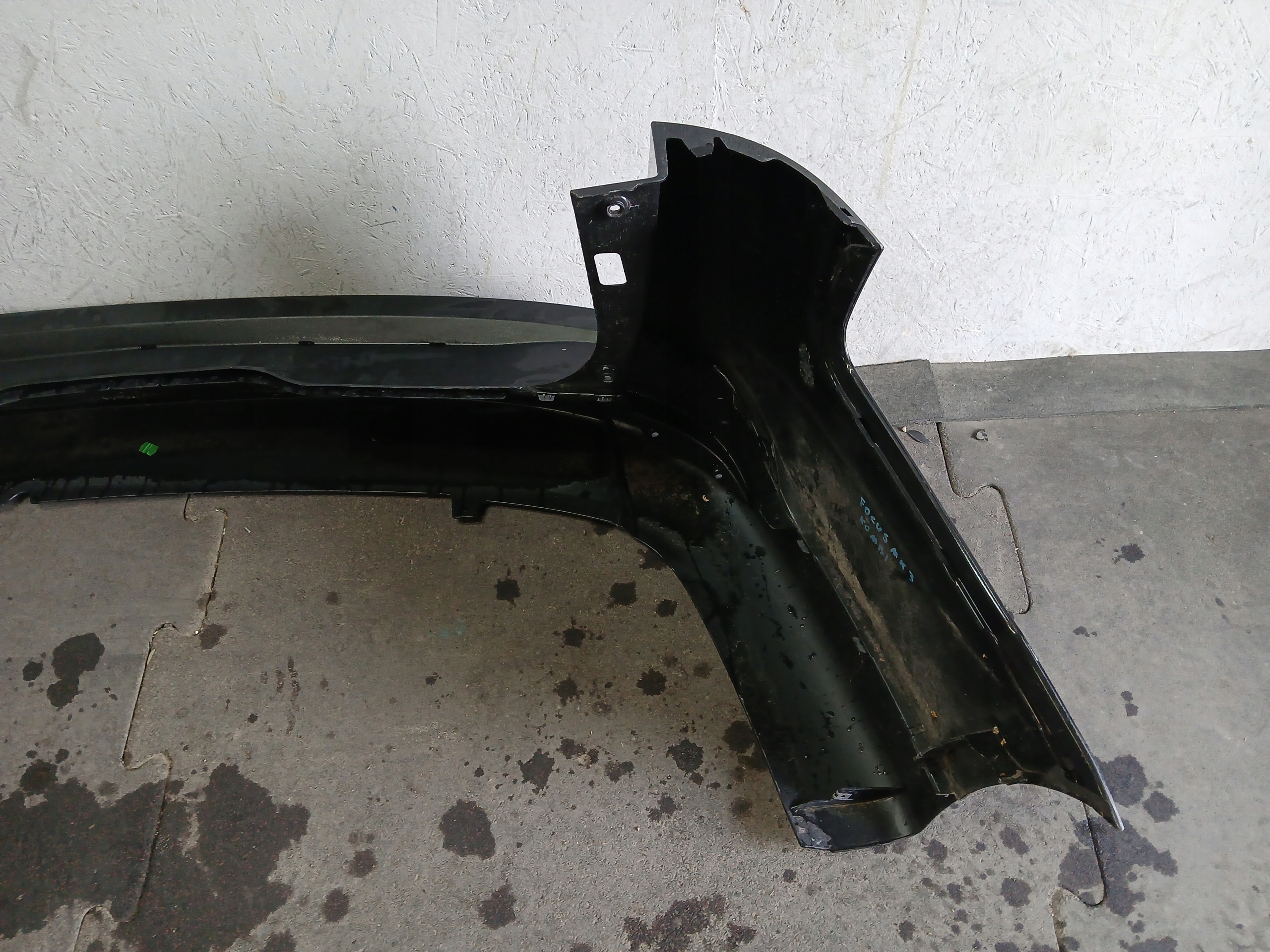 bumper rear part FORD FOCUS MK3 KOMBI 11