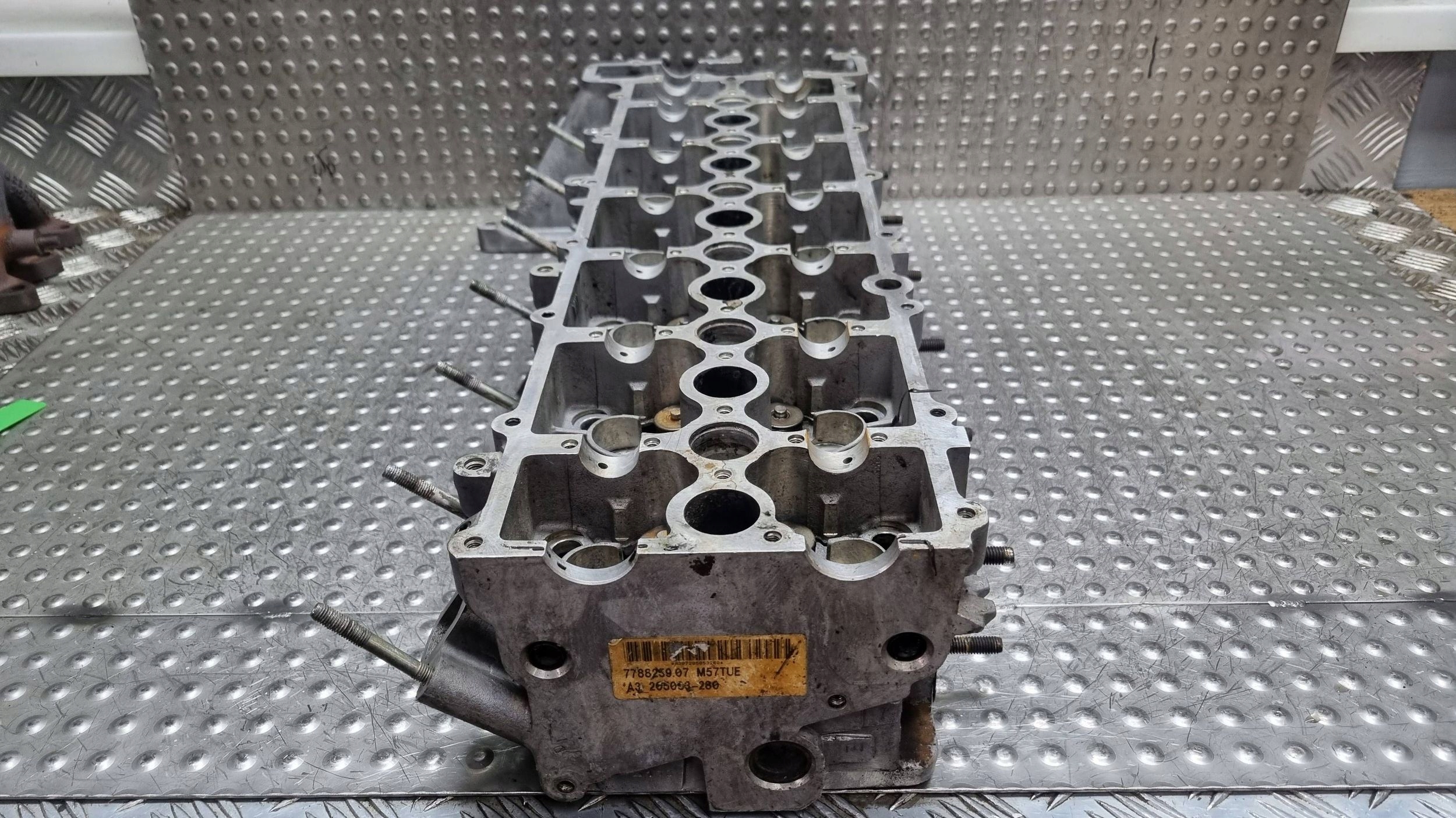 head. of the engine 7788259 BMW E53 E60 E65 E83 3.0D 218KM M57 306D2