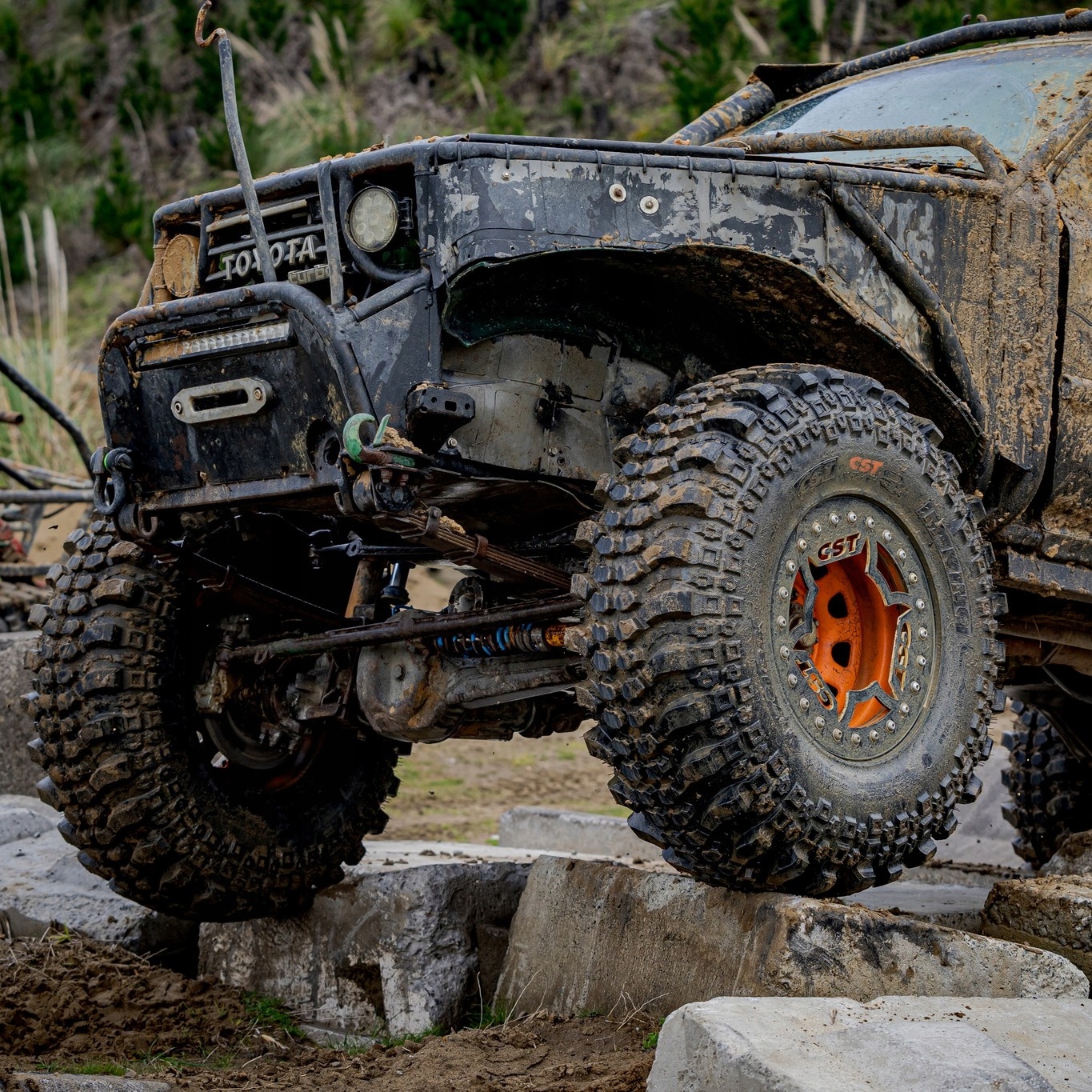 KOMPLET 4 OPONY 4x4 CST MUD KING CL98 35X11.50-16 jak Simex Silverstone Model MUD KING CL98