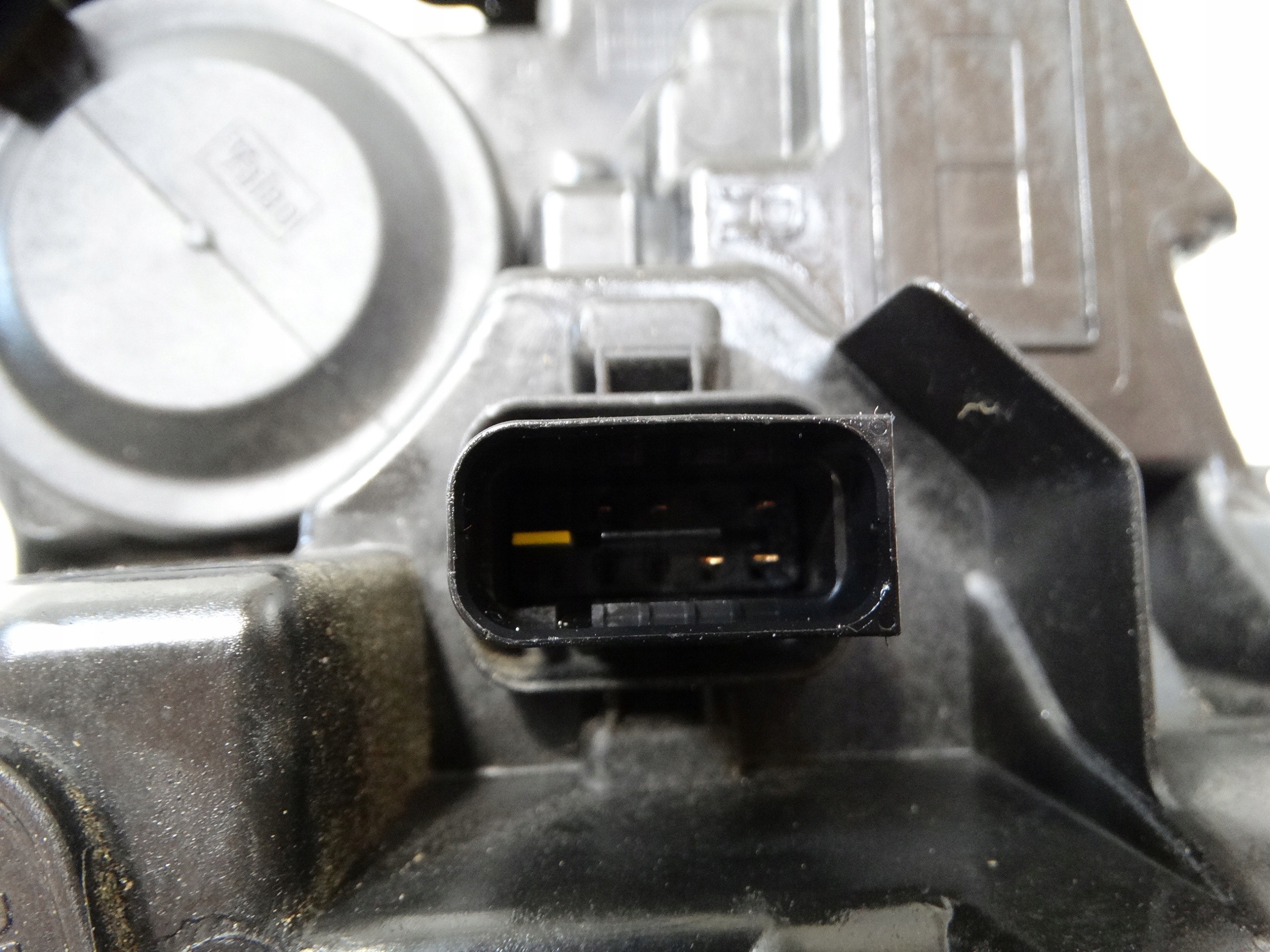light right front FULL LED PEUGEOT 208 9833036180 EUROPA