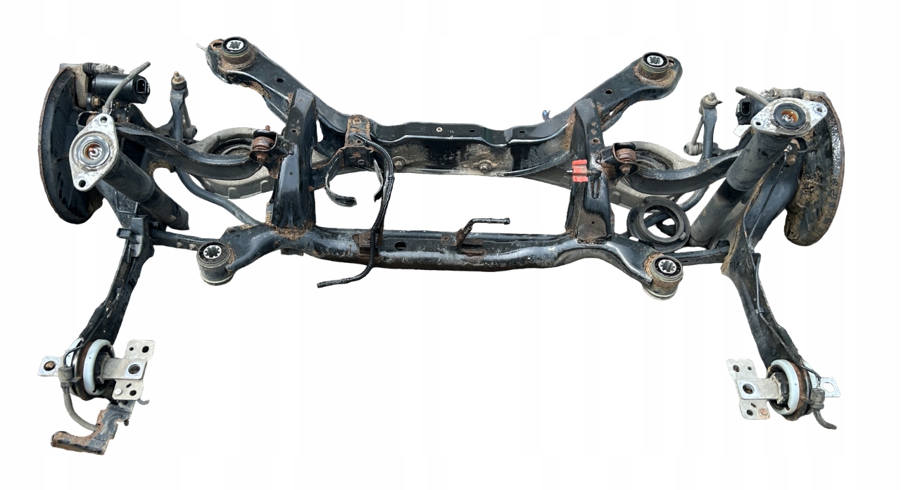 BELKA ZAWIESZENIA OŚ TYŁ ZACISKI VOLVO V60 I LIFT