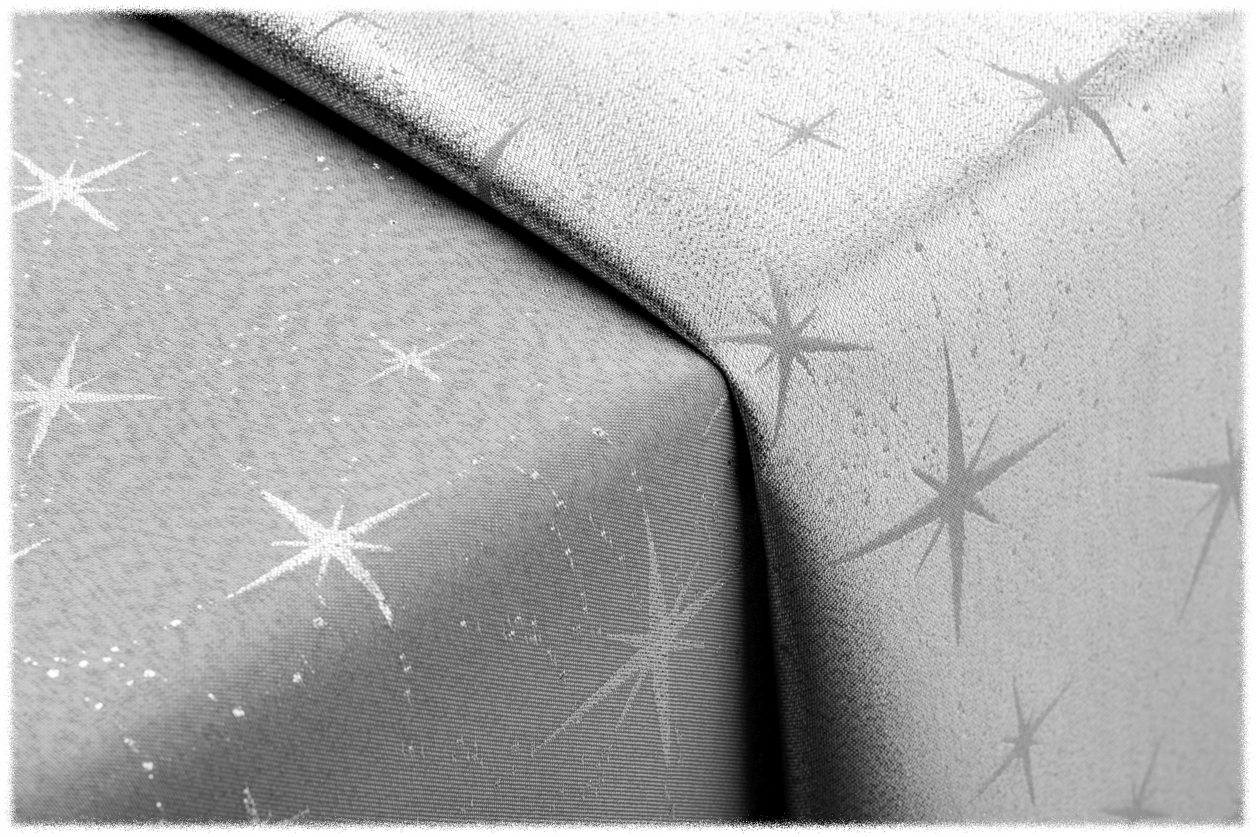 

obrus Dwustronny 140x160 Popiel srebrny Meteor