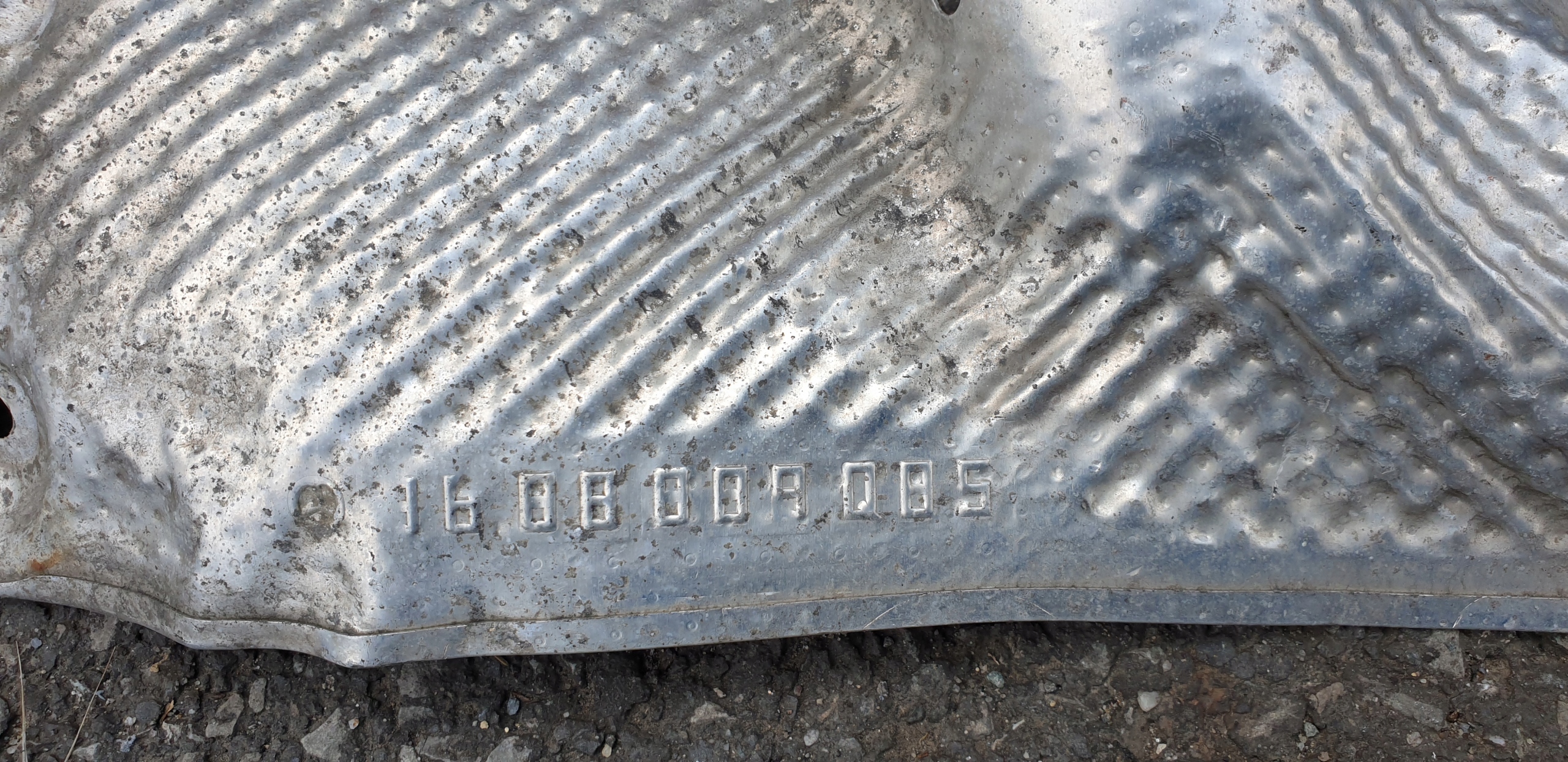 cover TERMICZNA chassis SANEK MERCEDES S W221 OE EU