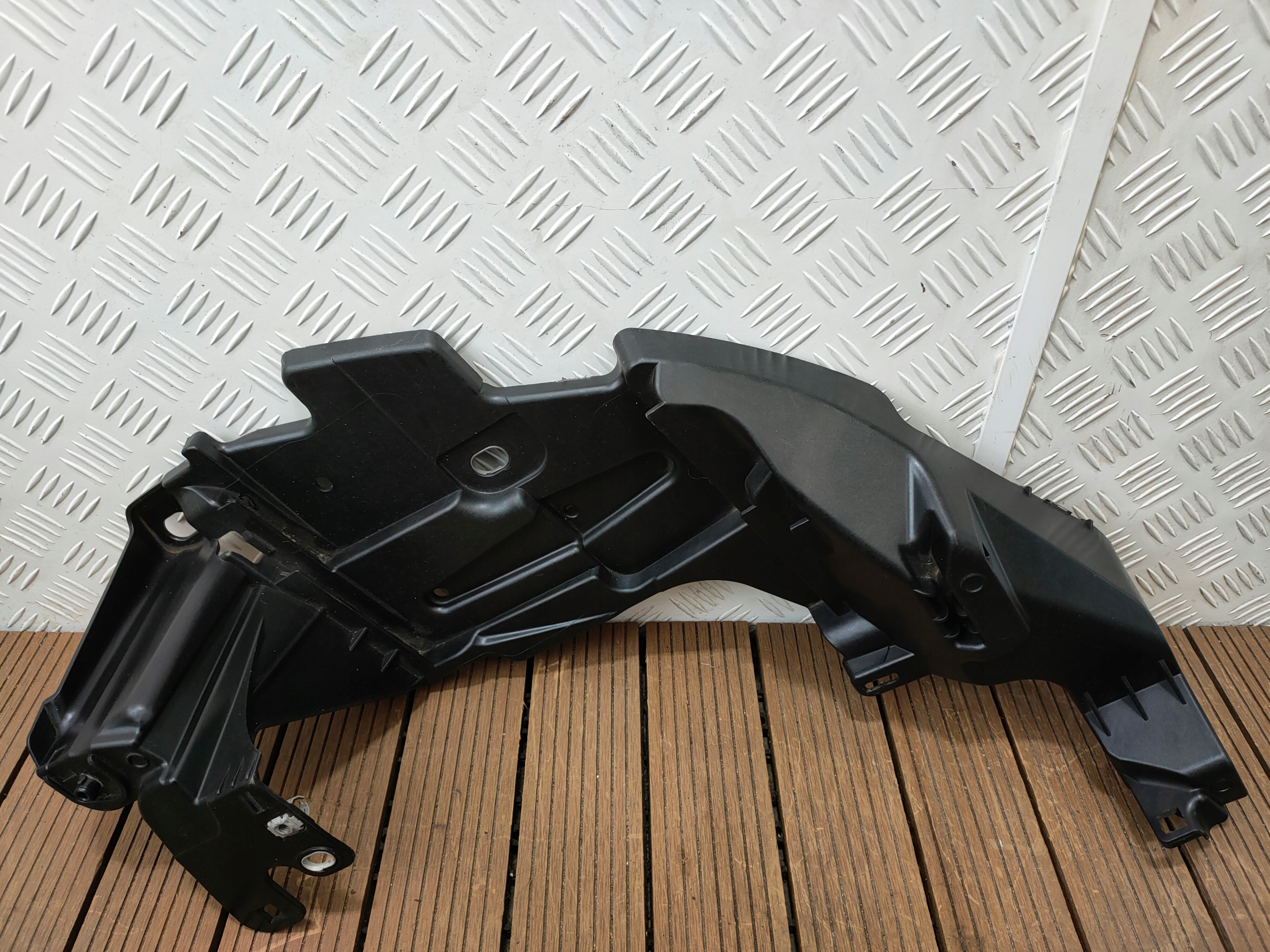 RENAULT MEGANE III 08-12 support holder lights front right 622220003R OE