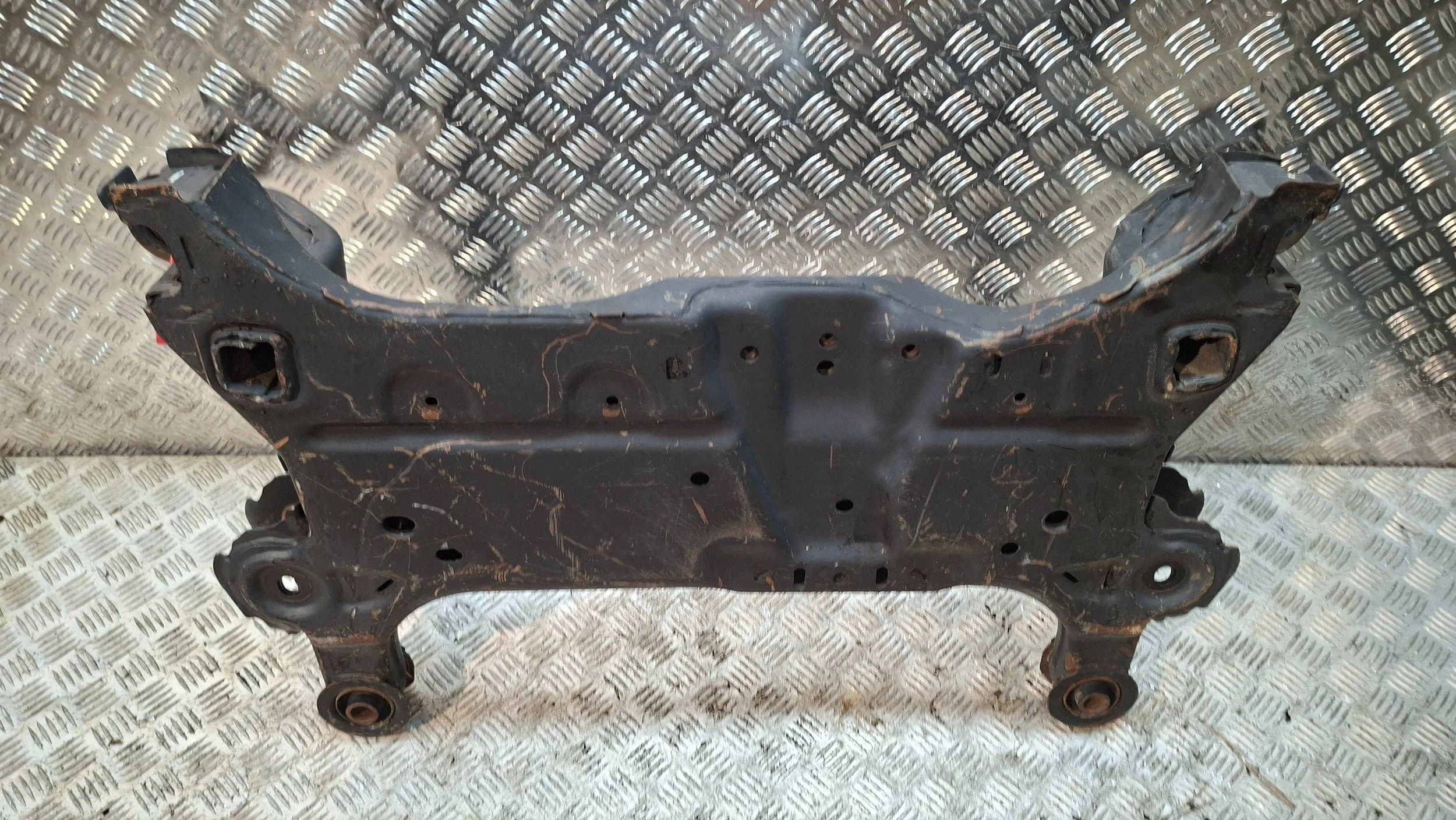 axle beam front FIAT FREEMONT 2.0 JTD 2WD 2011