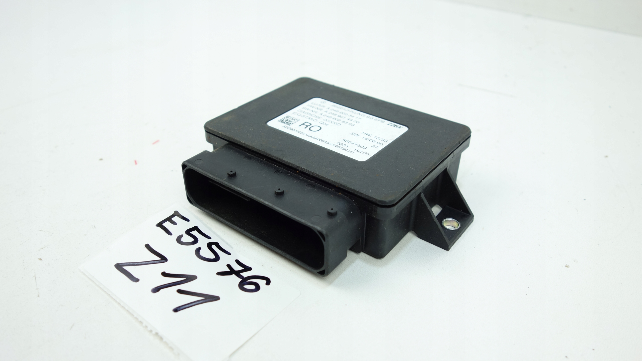 module control unit electric brake MERCEDES A W176 12-17 A2469003417