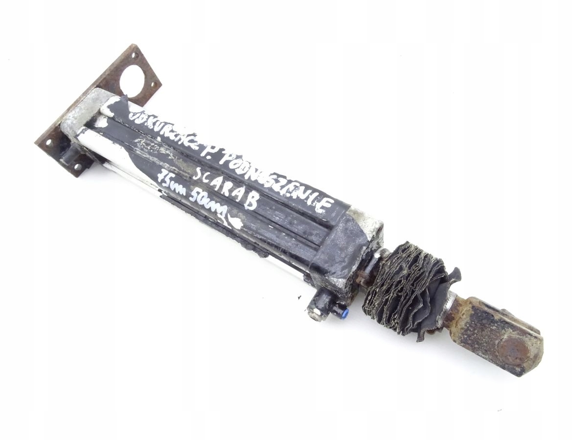 ПІДМІТАЛЬНА МАШИНА SCARAB MERLIN ПРИВІД ПИЛОСОСА ПРАВИЙ