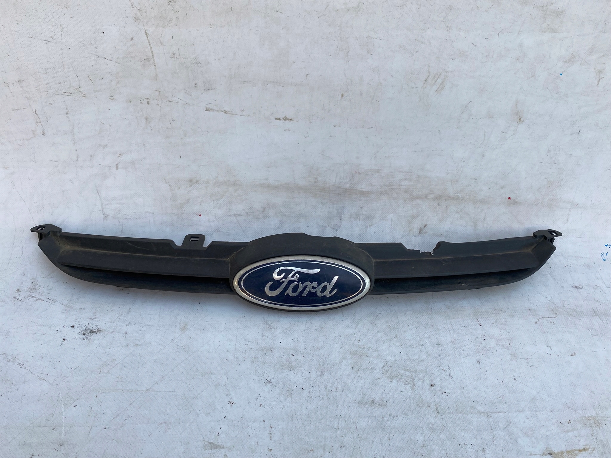 FORD FIESTA MK7 Grill Grill der Stoßstange 8A61-8200-BC