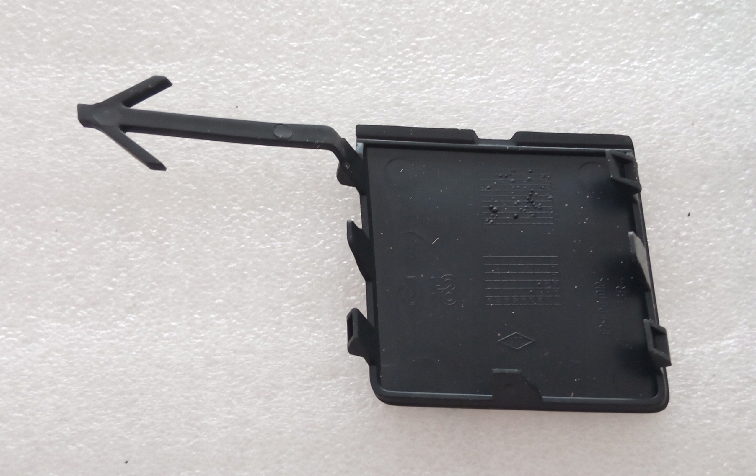 RENAULT MEGANE III towing hook cap bumper rear part 511650363R