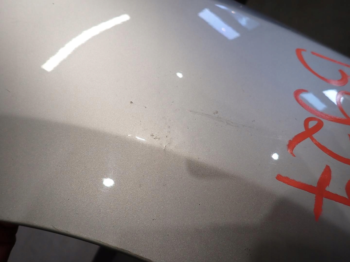 blatník předek přední pravý RENAULT MEGANE III 2008-2016