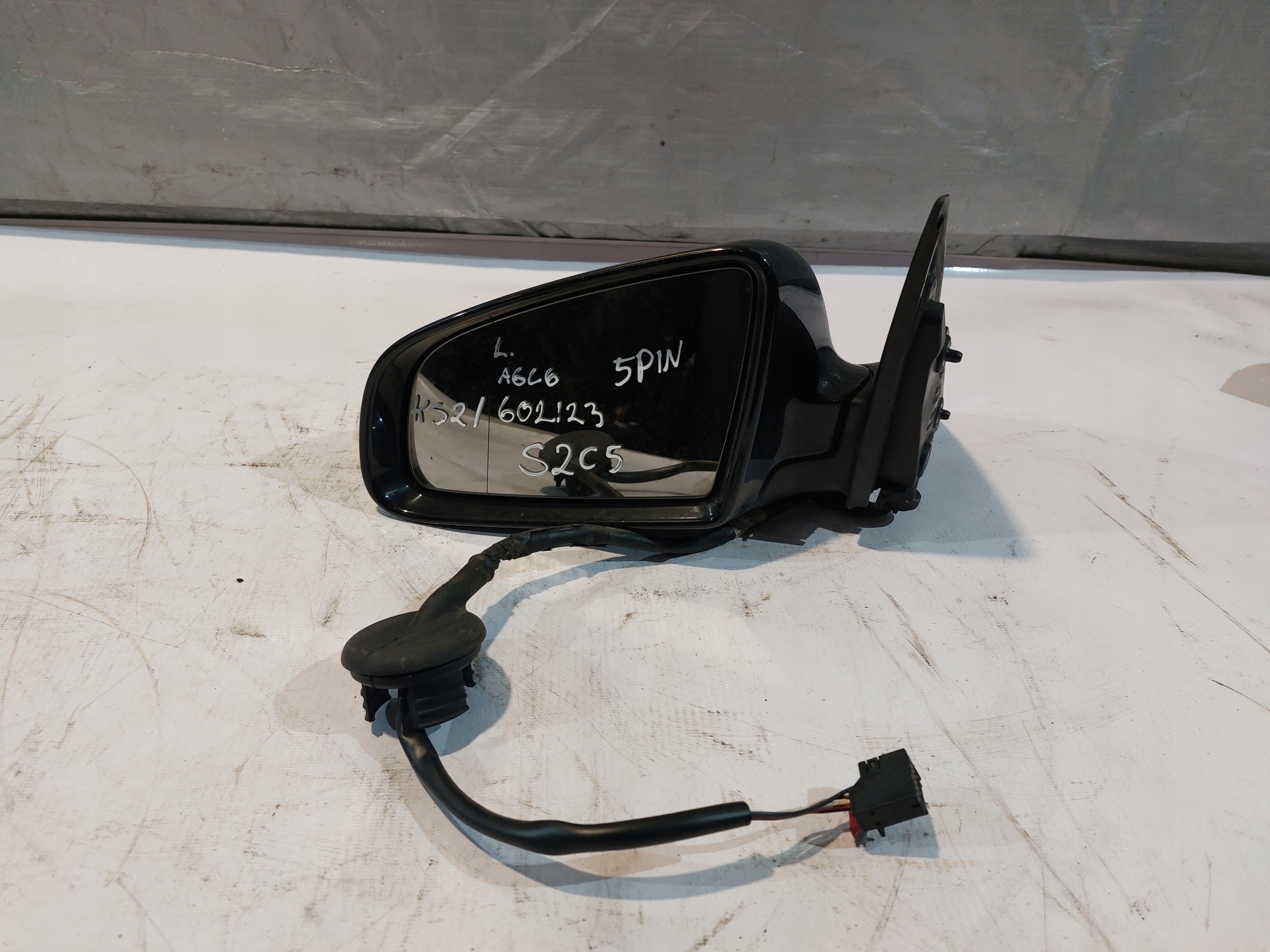 mirror left AUDI A6 C6 5 PIN