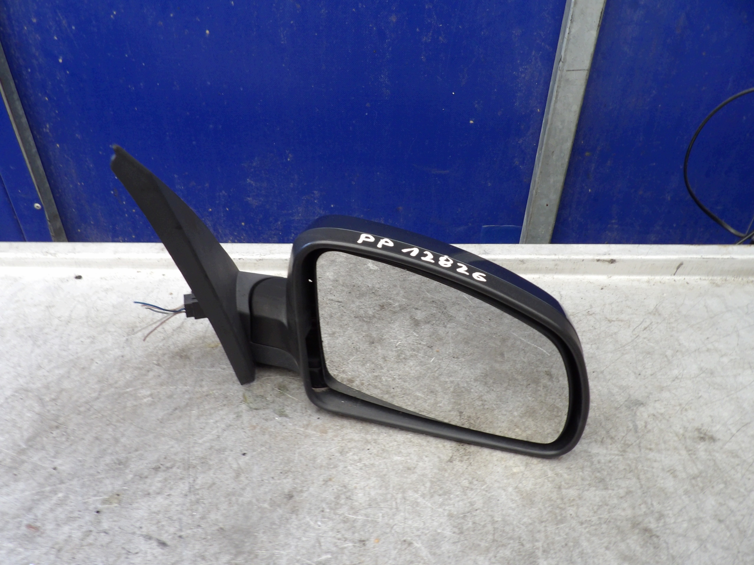 Opel Meriva and mirror right 5 vertical Z168
