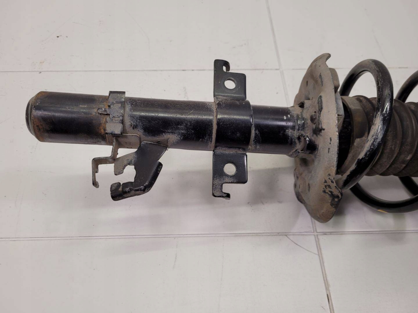 steering rod McPhersona front right side Renault Kadjar 2018 54303HV01A