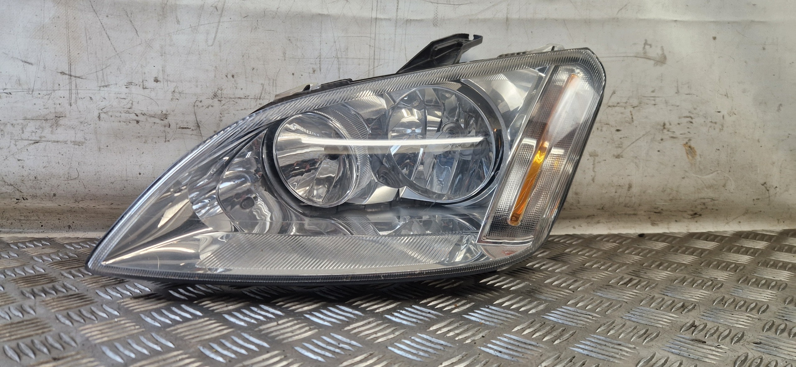 light left front FORD FOCUS X-MAX 2003r 3M51-13006-AG