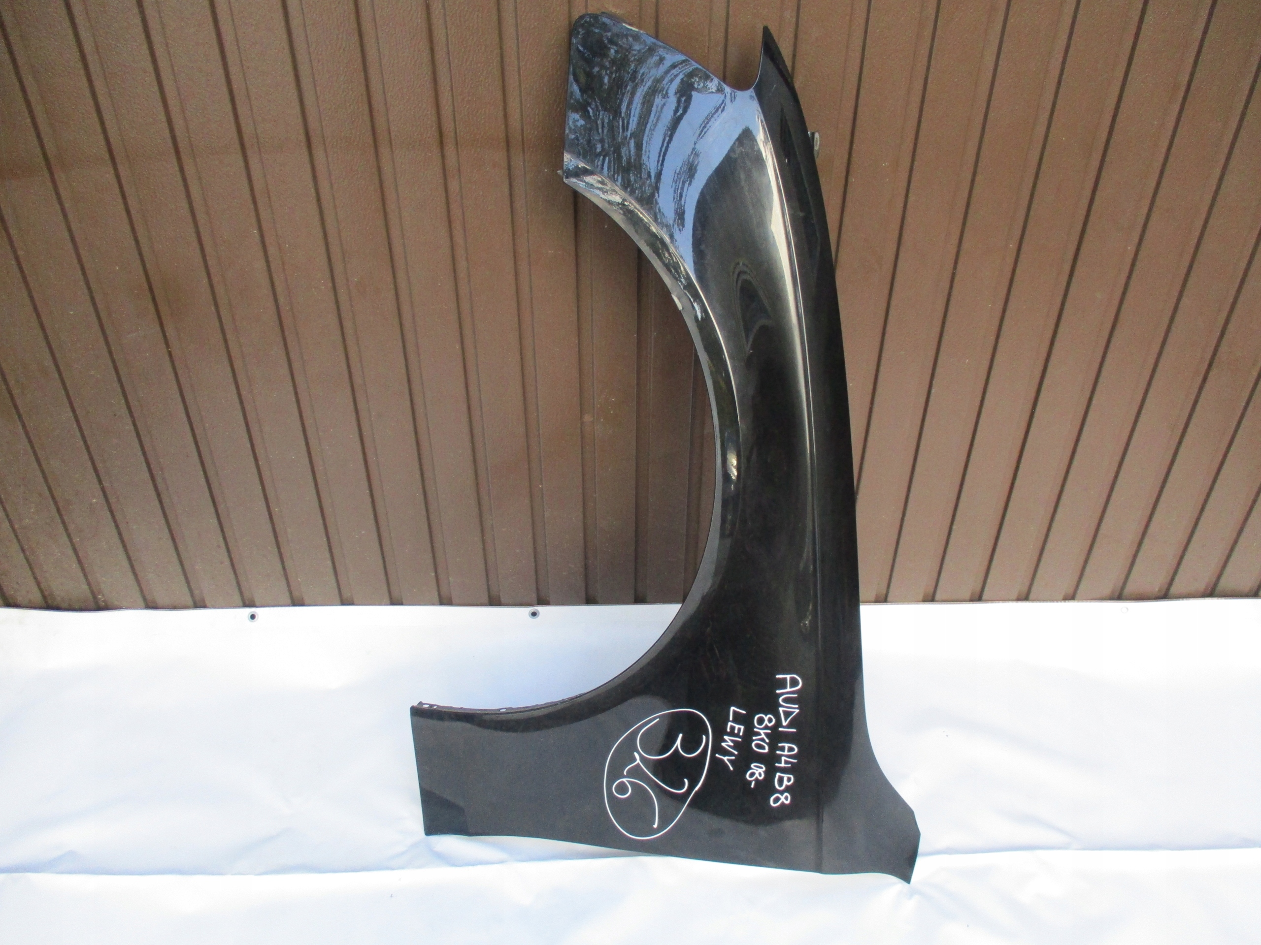fender left front front Audi A4 B8 8K0 08r