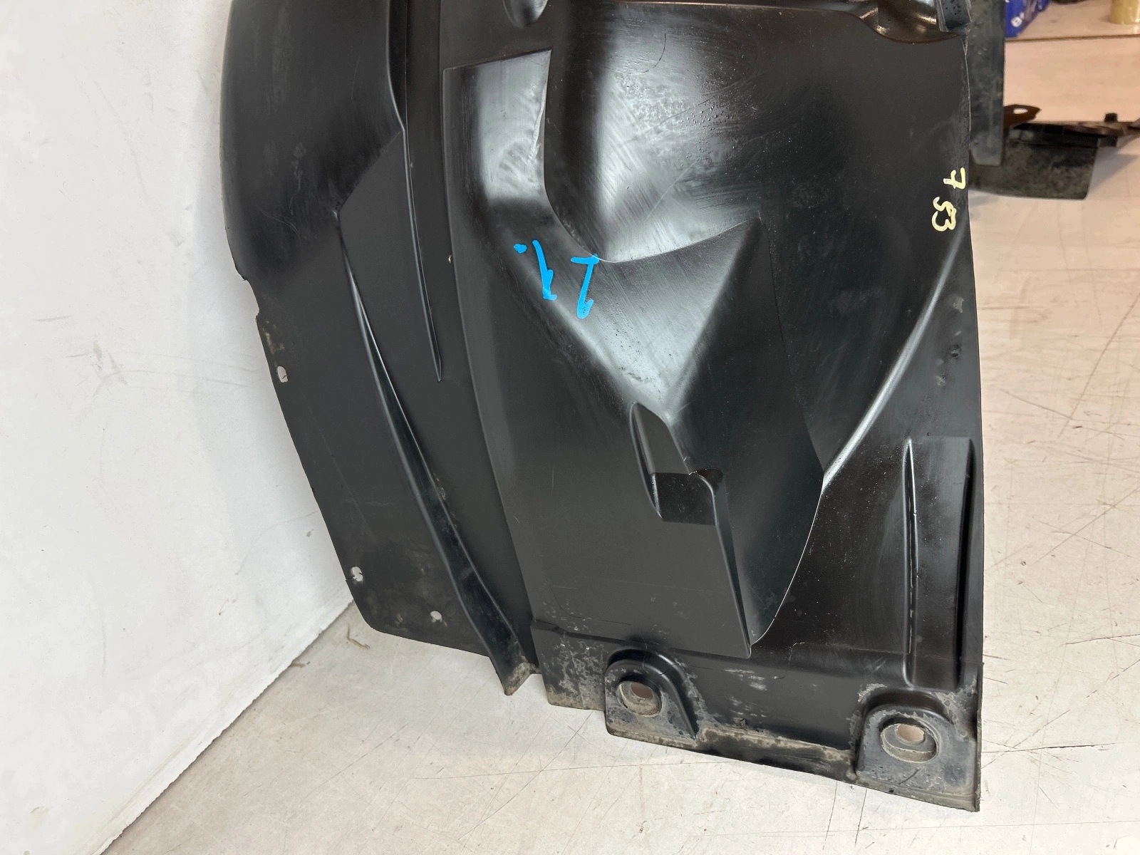 mudguard left front Dacia Sandero II
