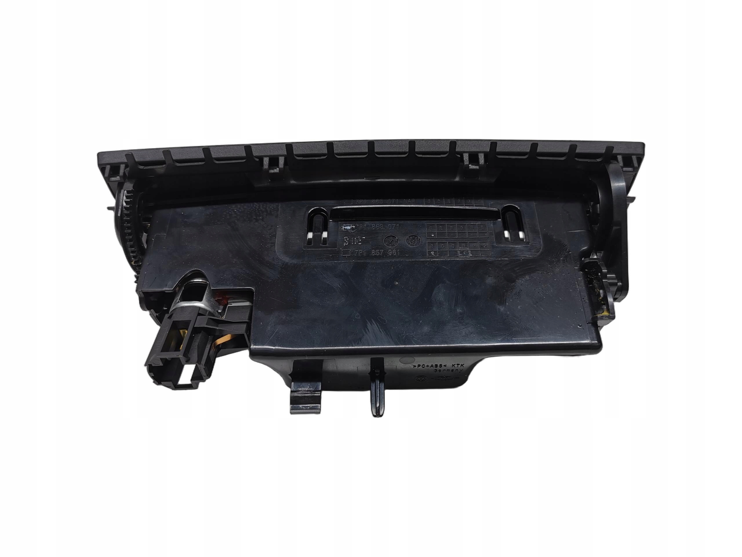 passenger compartment ashtray VW TOUAREG II 7P 7P1863071