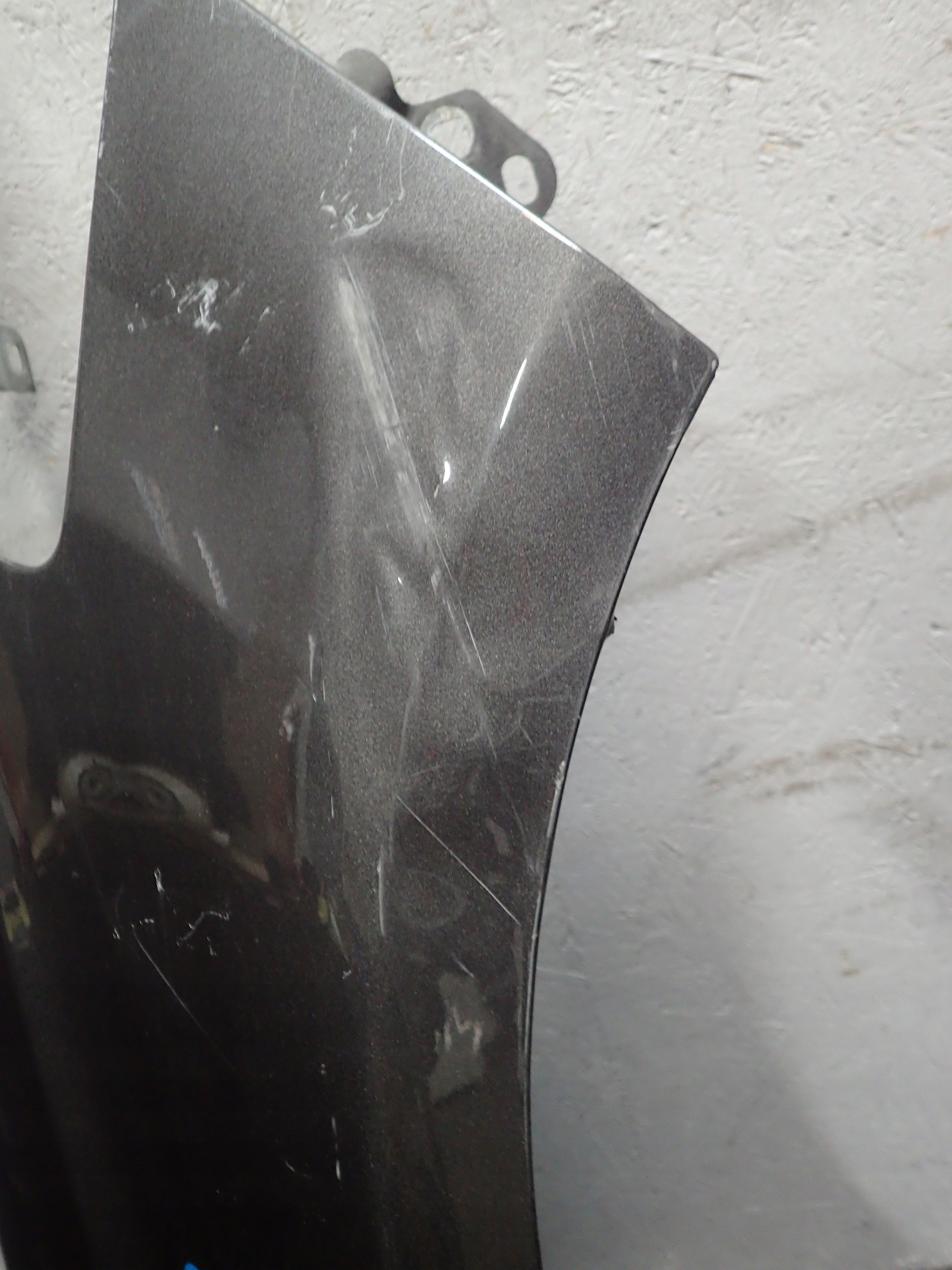 FENDER FRONT RIGHT FORD MONDEO MK5