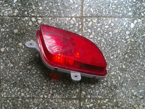 KIA VENGA LAMPA PRZECIWMGIELNA PRAWY TYŁ W ZDERZAK TYLNY 92404-1P0