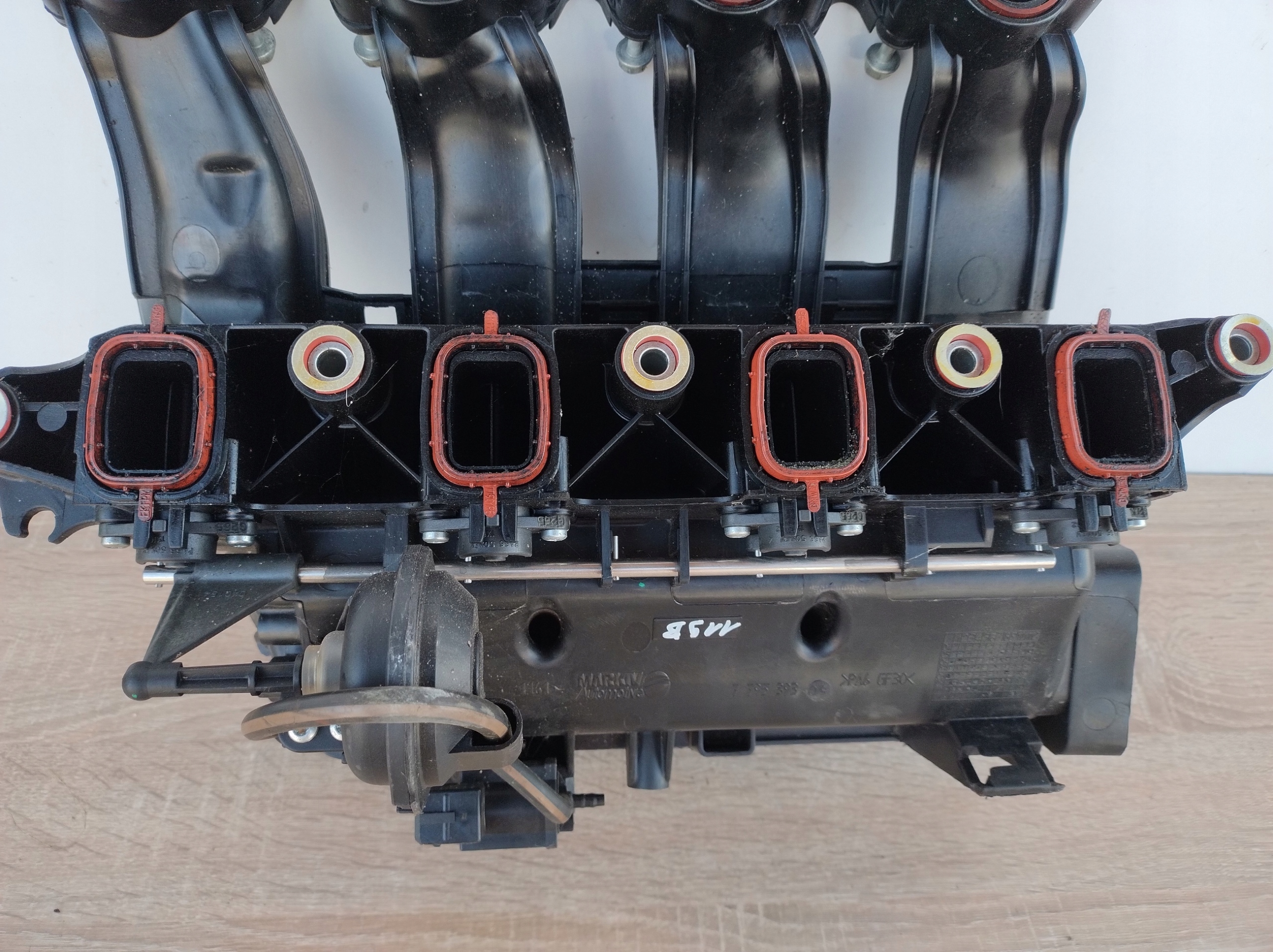 intake manifold BMW E60 E90 E87 E83 2.0D 7795393 K137/839
