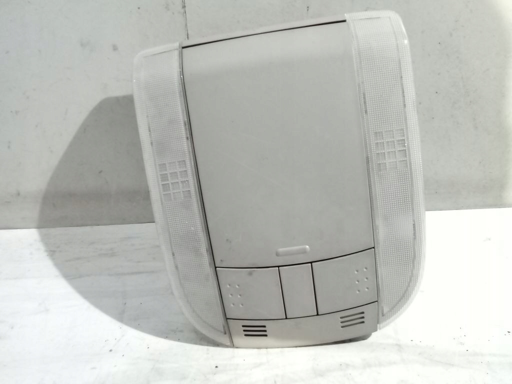 Toyota Corolla E15 FANALE CIELO INTERNO 1D111-048G