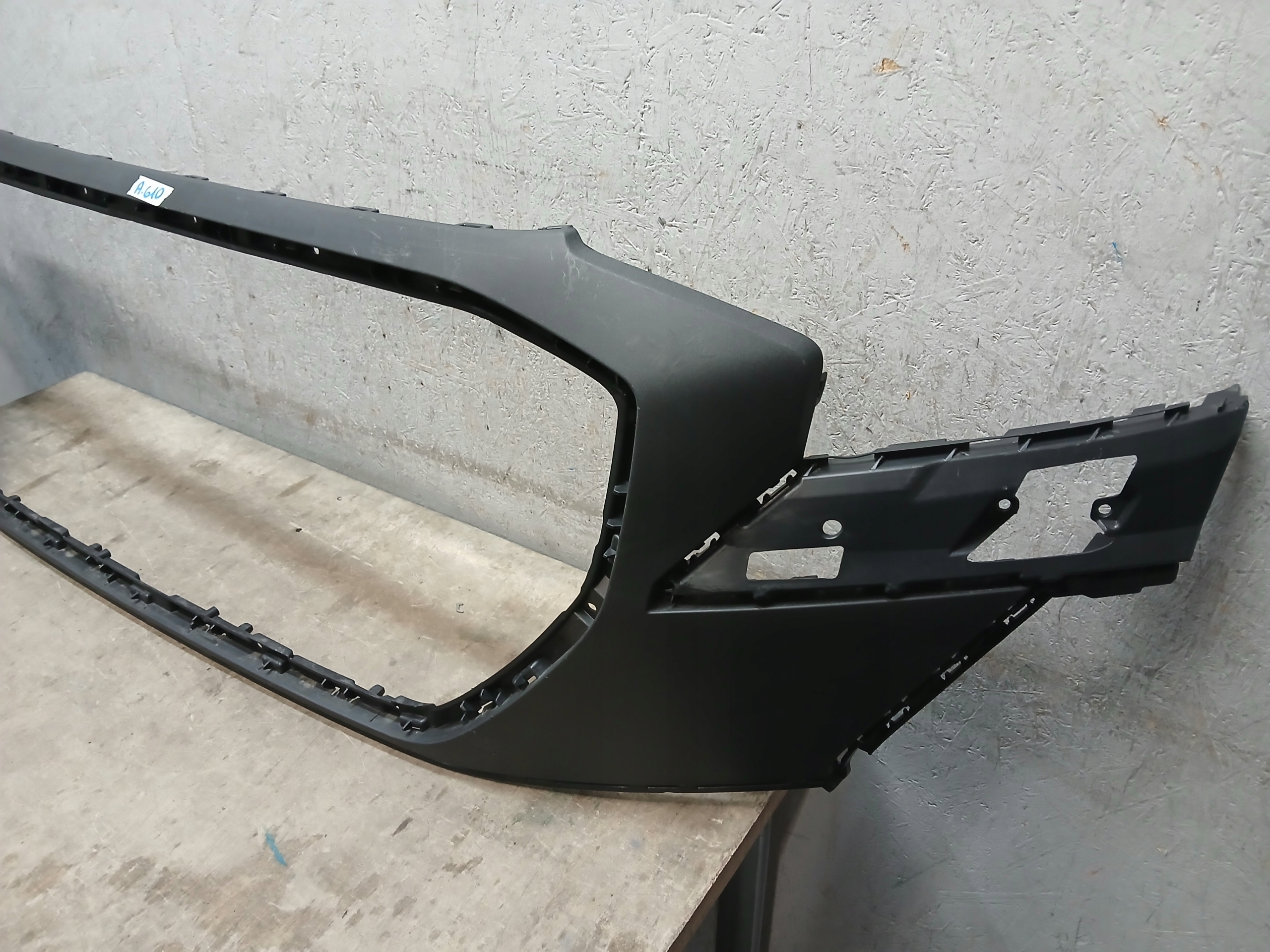 front PREKLADgrill AUDI Q4 E TRON E-TRON 89A frame 89A807725