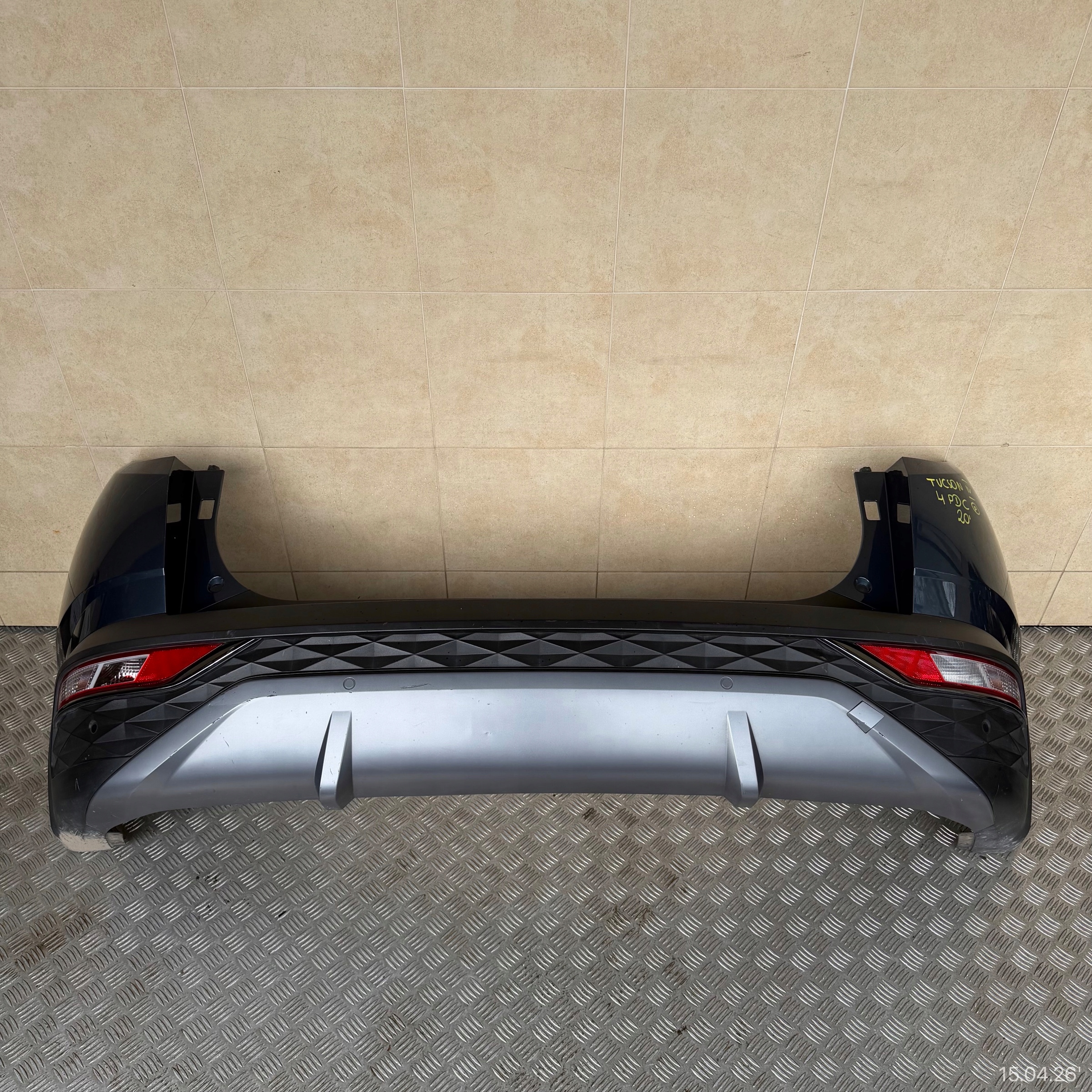 bumper rear complete HYUNDAI TUCSON IV 2020 ROK 4 PDC