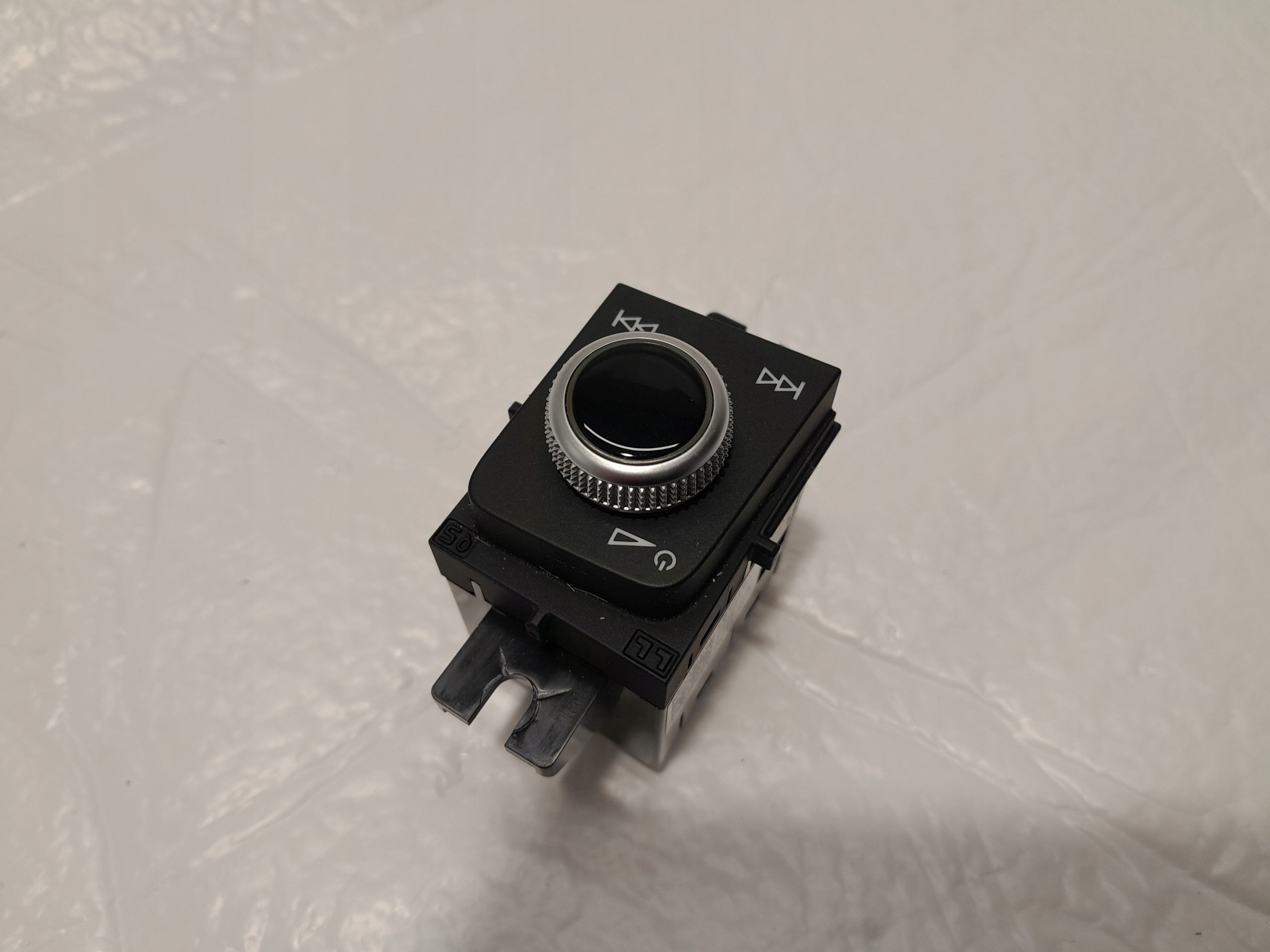 AUDI Q5 80A REGULATOR GLOSNOSCI Pomello 80B919616