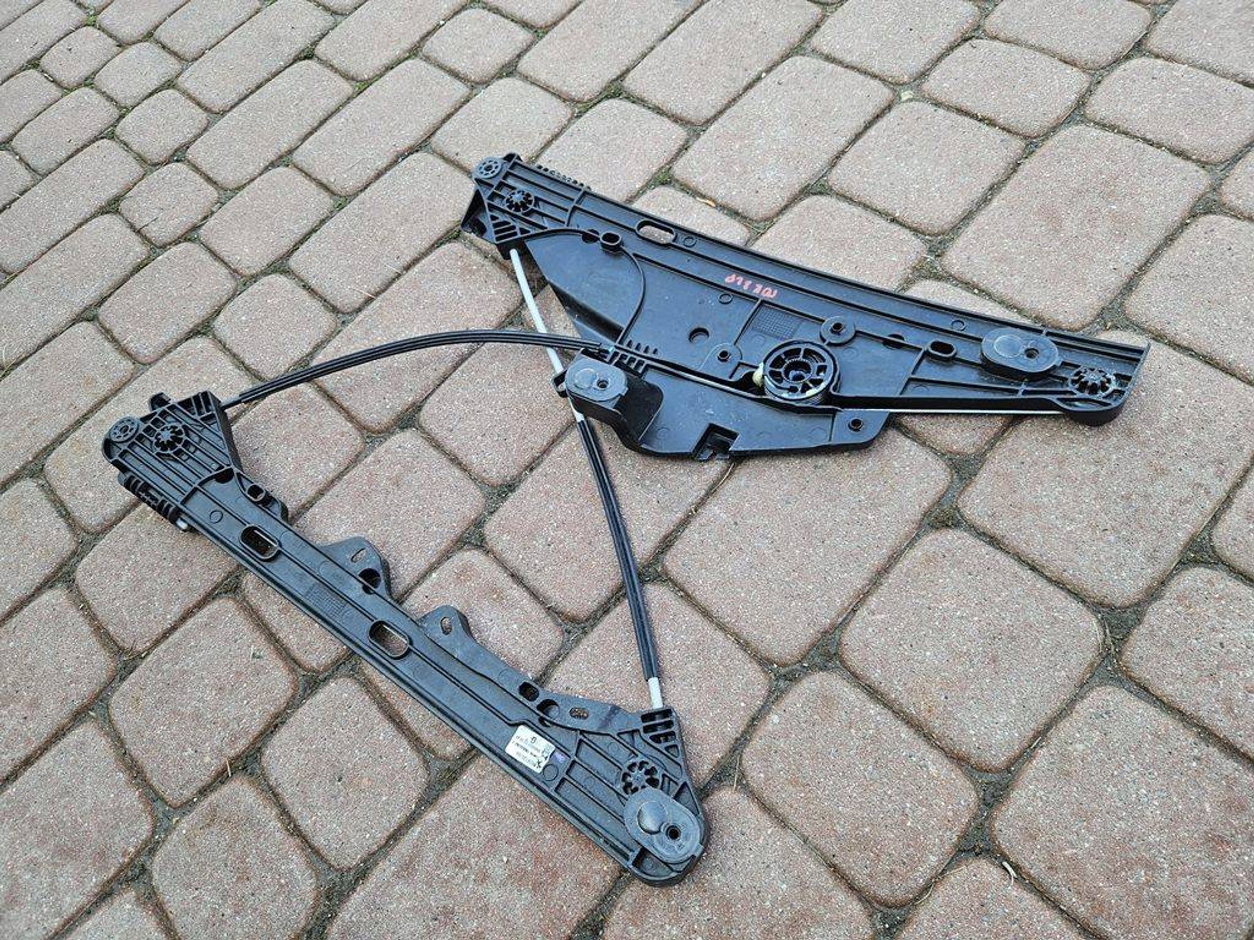 window regulator left front mechanism Opel Mokka B 2 9828130780