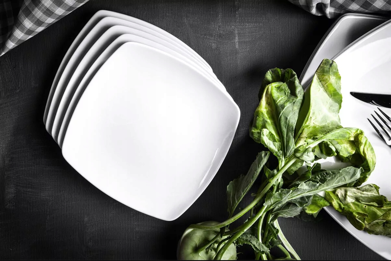 Komplet Porcelanowy Zestaw Obiadowy 18el KONSIMO Liczba osób 6