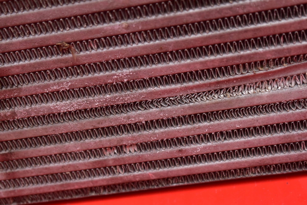 Radiatore / Raffreddatore radiatore intercooler 31338475 VOLVO XC60 1 e 2.4 D 163 KM 08-13