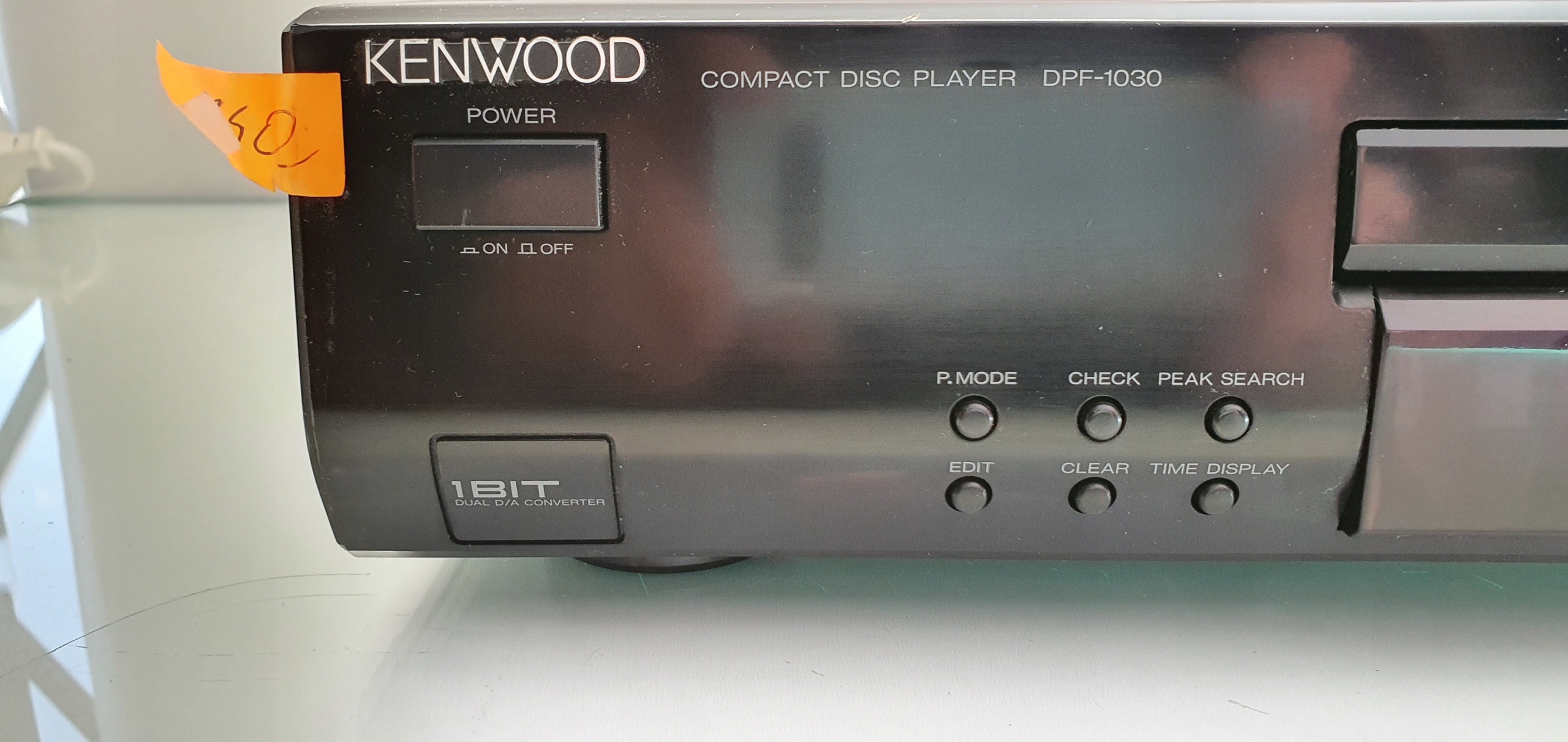ODTWARZACZ CD KENWOOD DPF-1030 Kolor czarny