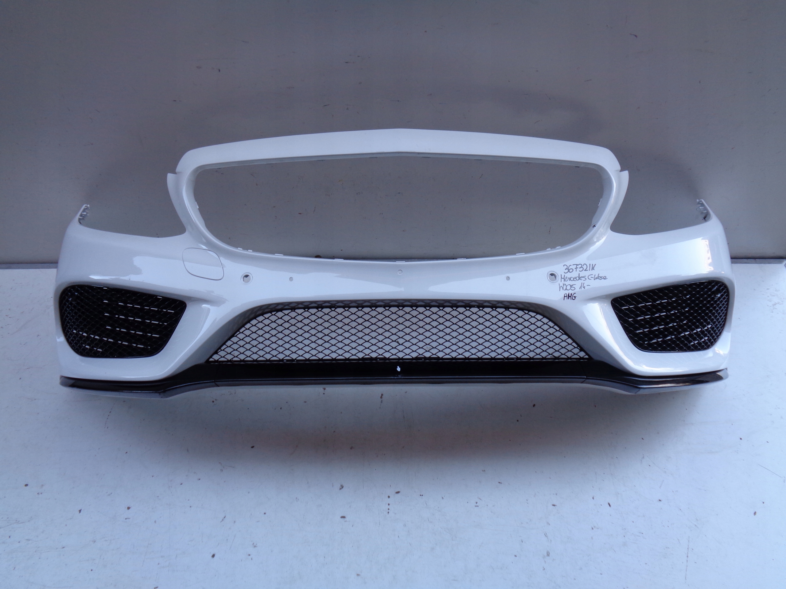 Frontstoßstange MERCEDES C-KLASA W205 14- AMG NR 36732