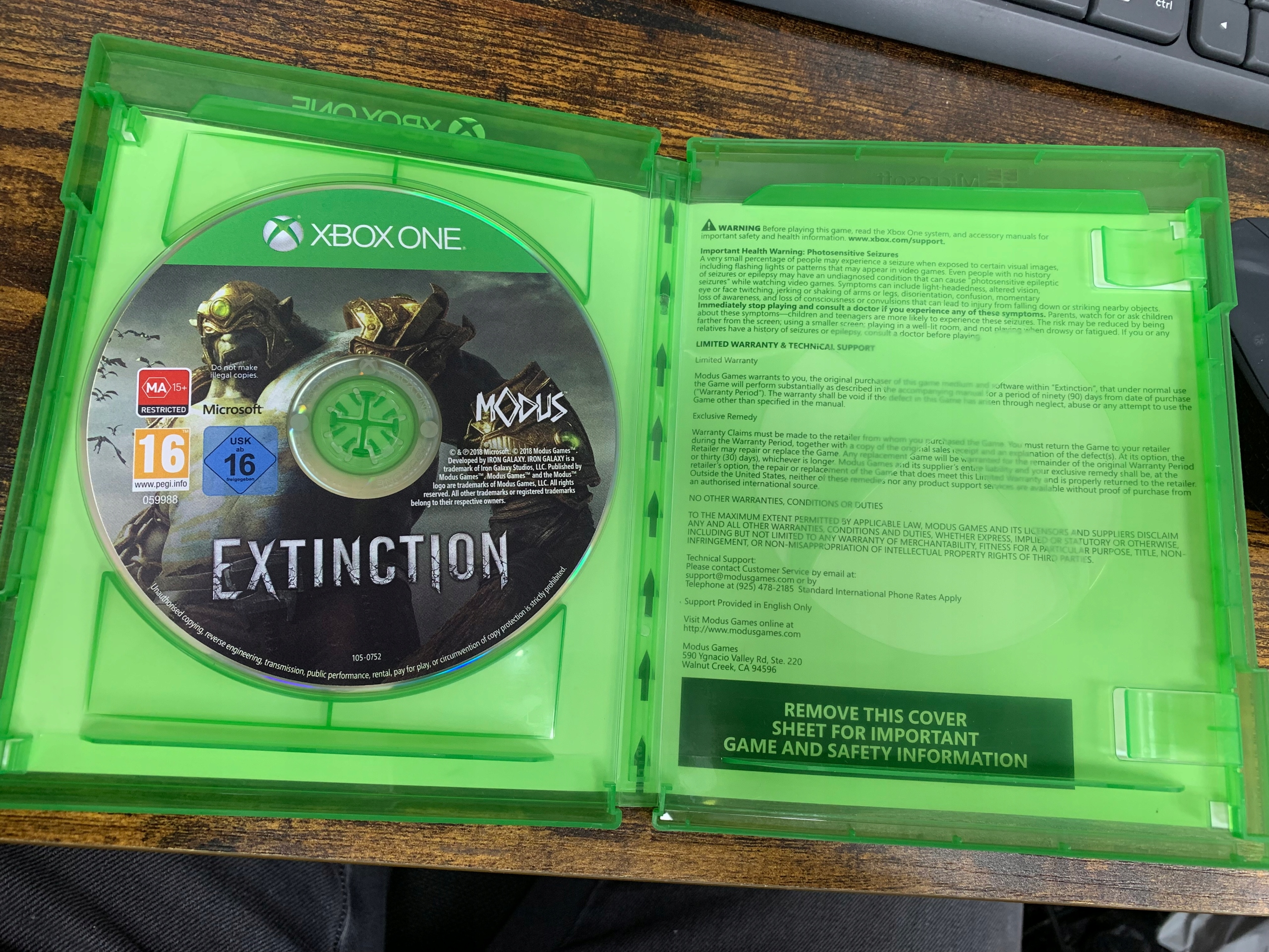 Extinction Xbox one Tematyka gry akcji