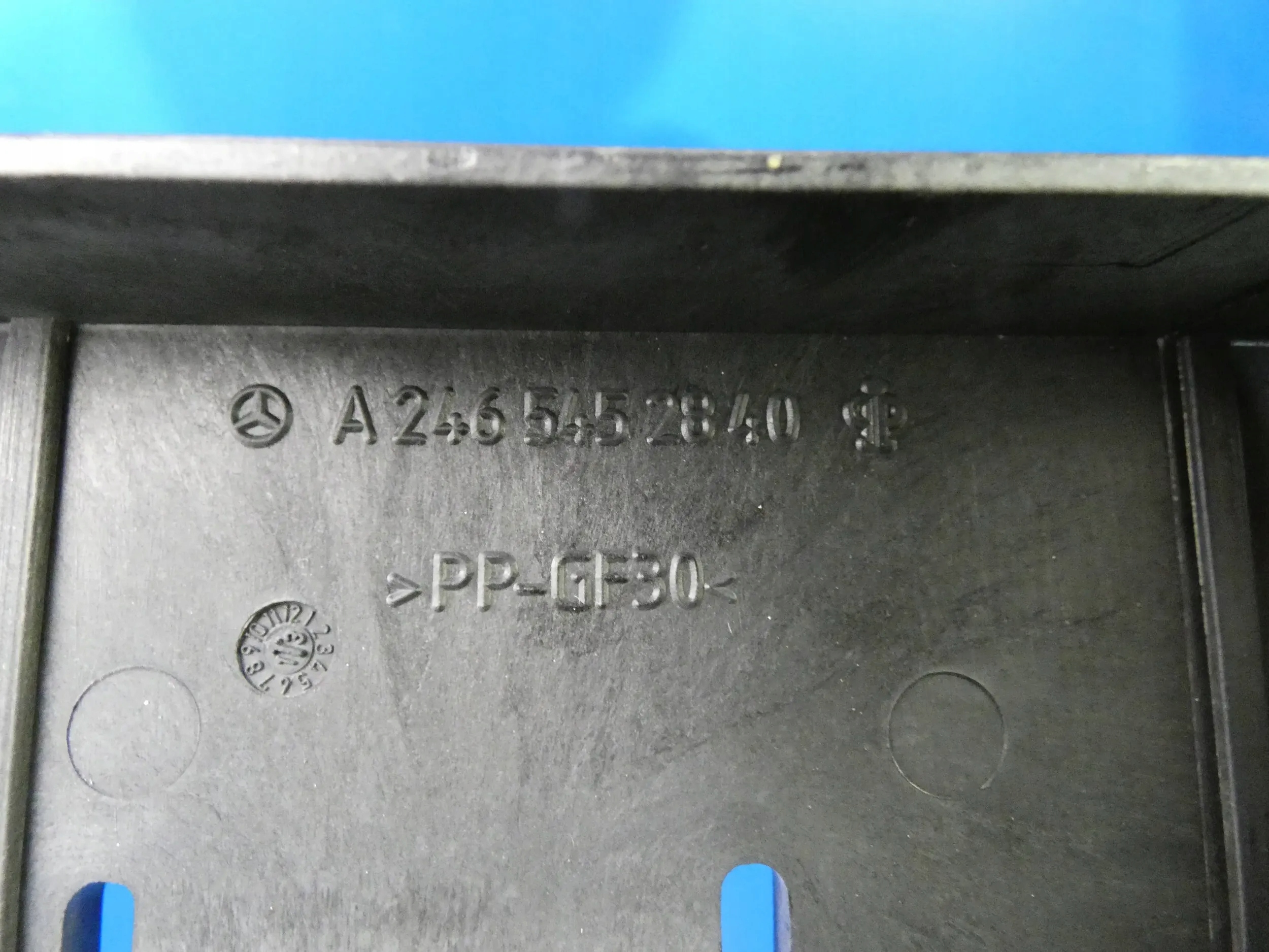 Mercedes A W176 W246 W117 holder bracket MODULU SAM