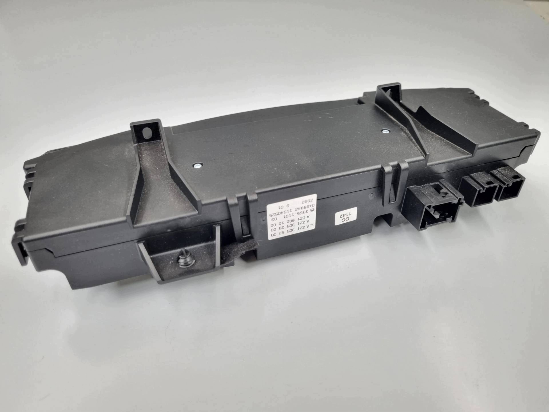 control panel of the air conditioning Mercedes-Benz S W221 facelift 2012