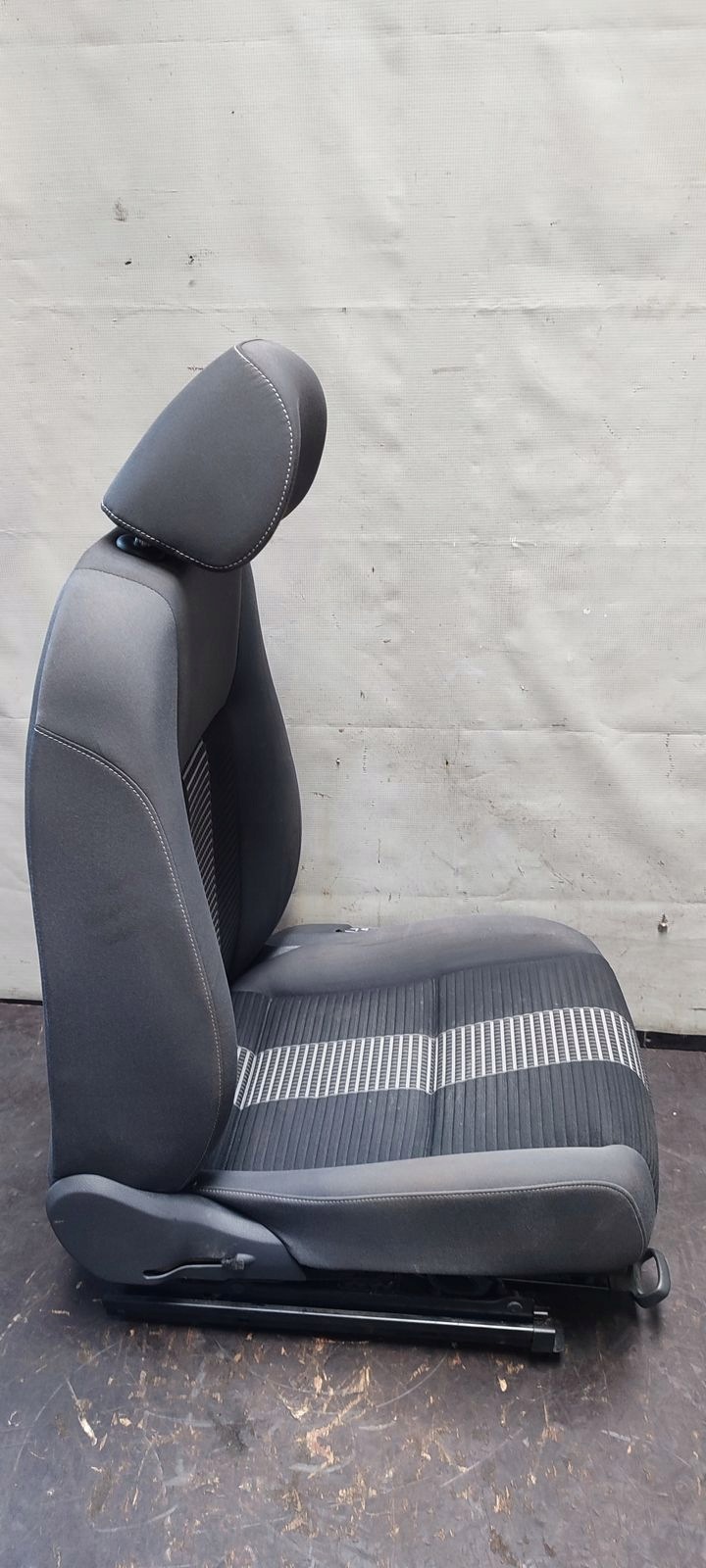 seat front front left driver´s podgrzewany VW Golf plus