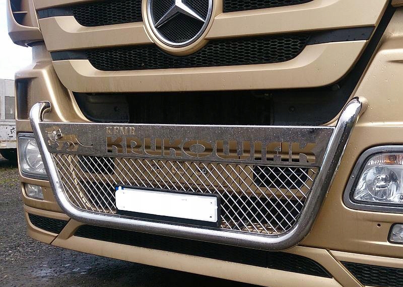 Orurowanie dolne na gril Mercedes-Benz Actros MP3