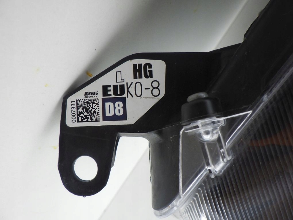 TOYOTA YARIS 4 IV P21 FULL LED 2020- light left front