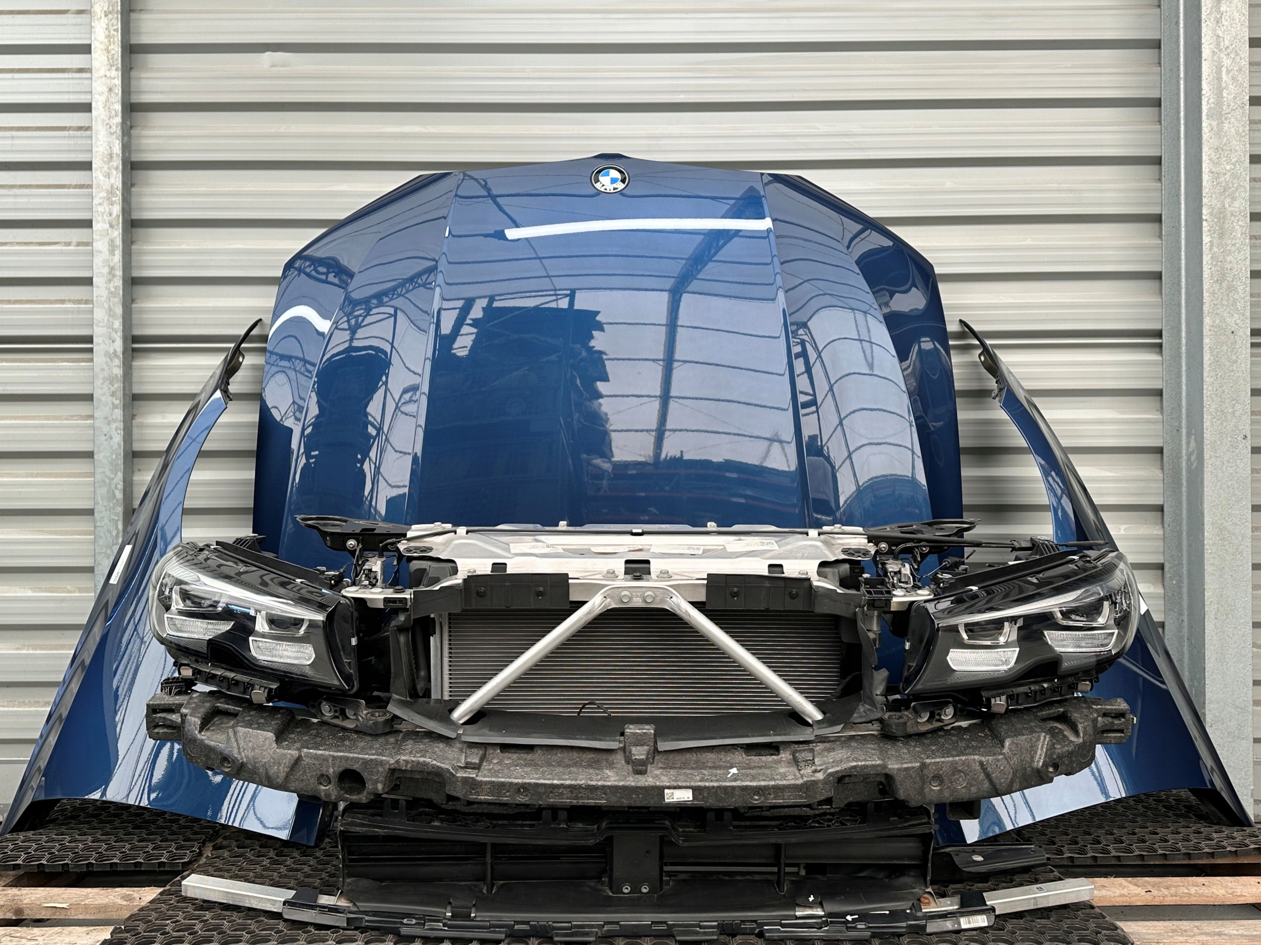 BMW 3 G20 G21 PRZÓD MASKA PAS BŁOTNIKI CHŁODNICE LED C1M